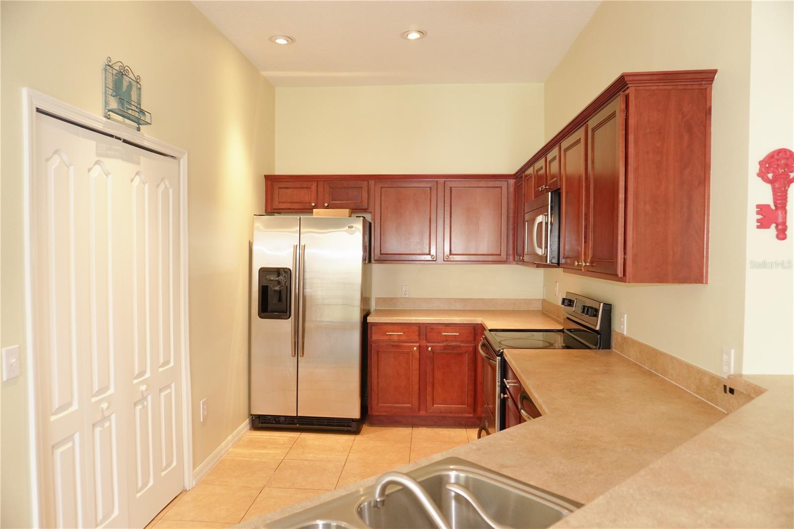 7125 HARMONY SQUARE DR #2, HARMONY, FL, 34773