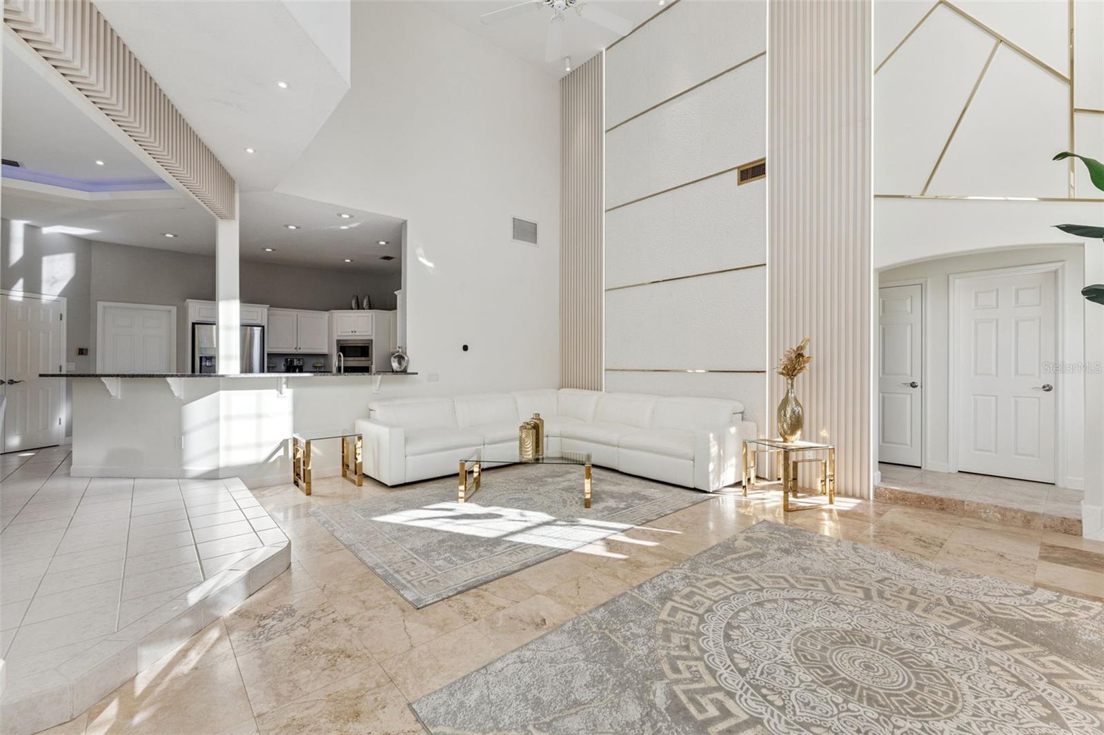 9833 CAMBERLEY CIR, ORLANDO, FL, 32836