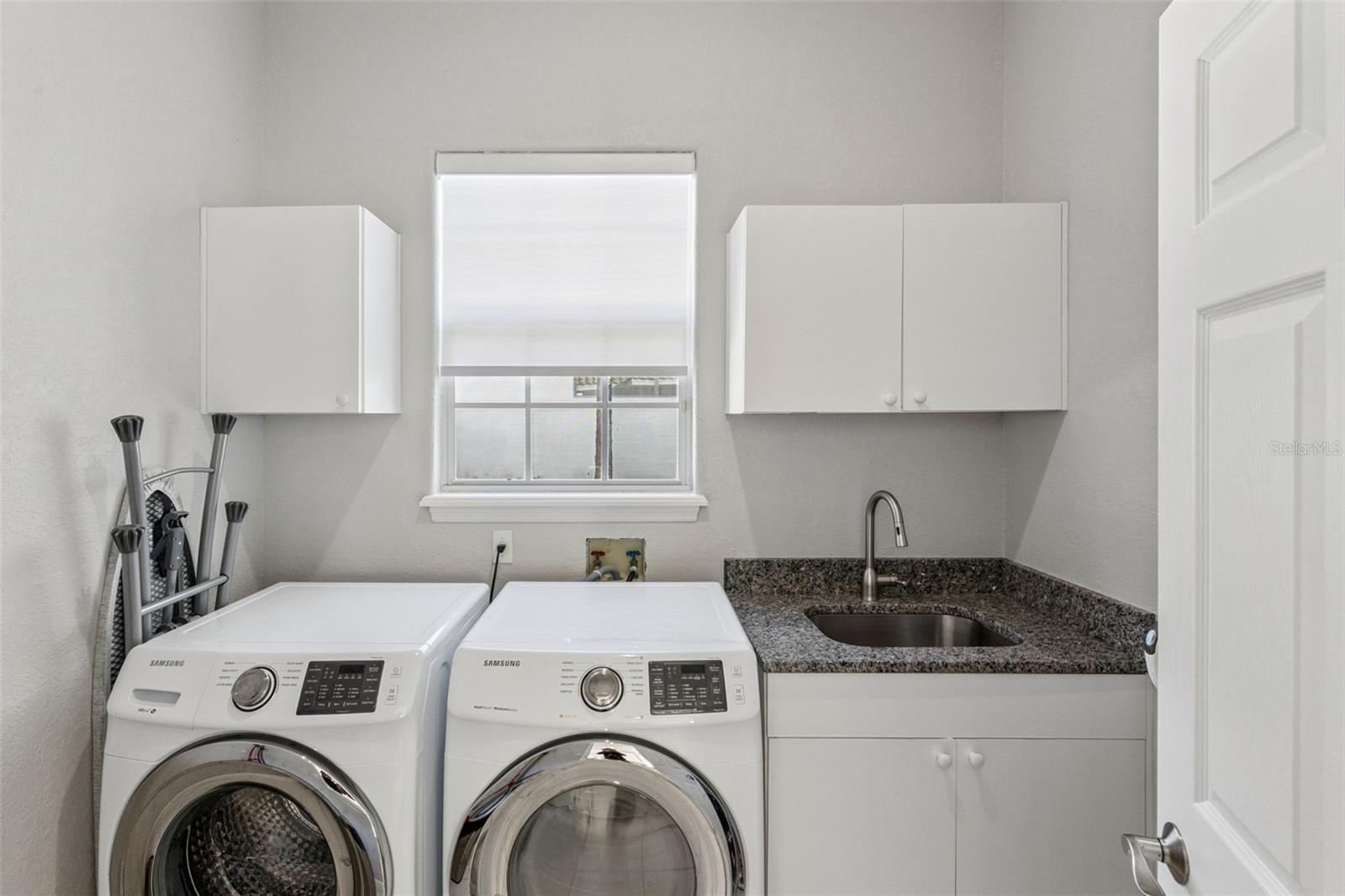 9833 CAMBERLEY CIR, ORLANDO, FL, 32836