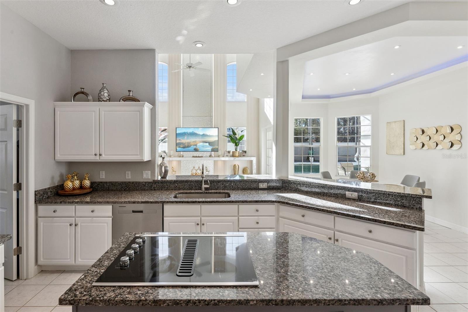 9833 CAMBERLEY CIR, ORLANDO, FL, 32836