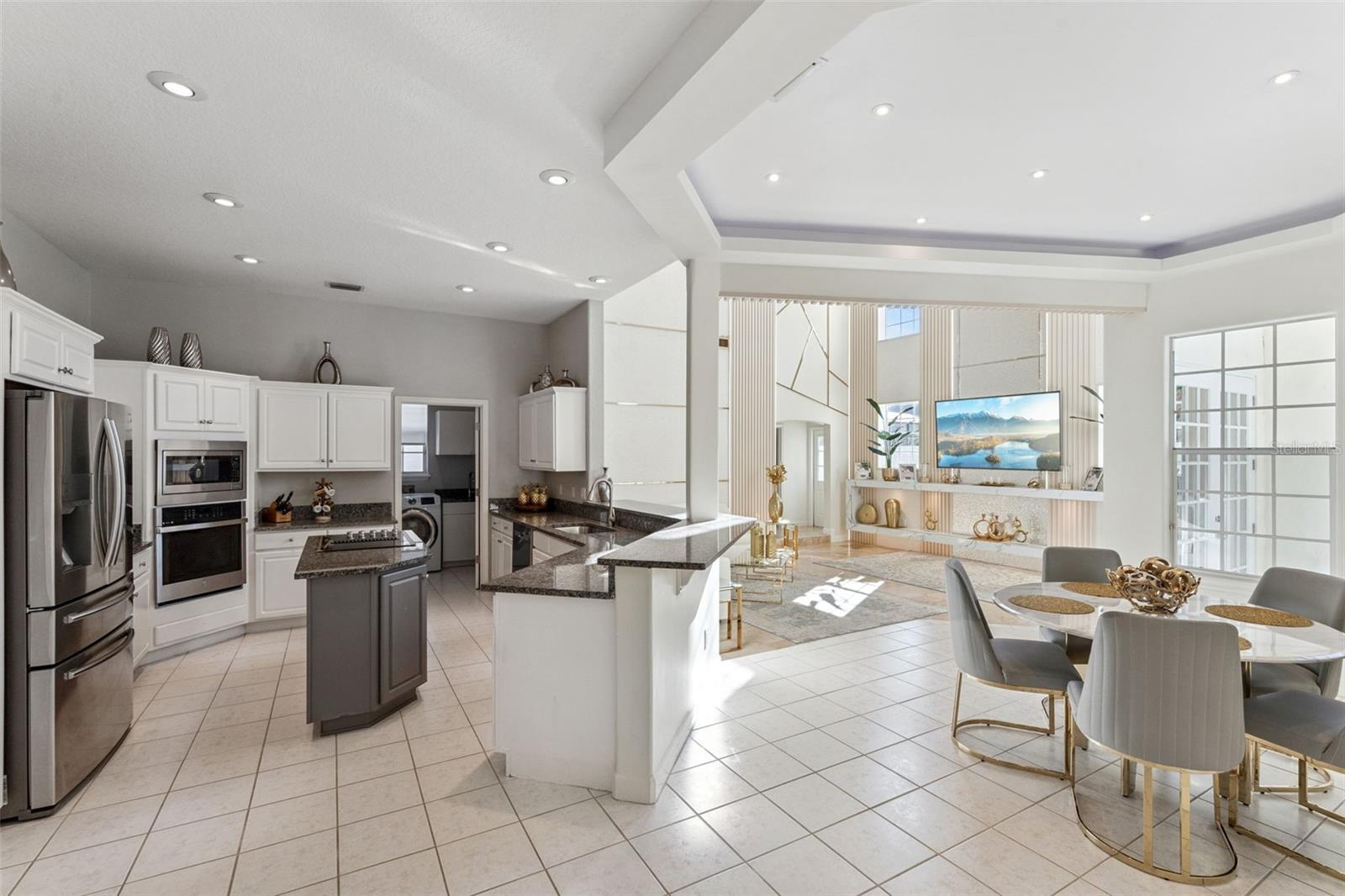 9833 CAMBERLEY CIR, ORLANDO, FL, 32836