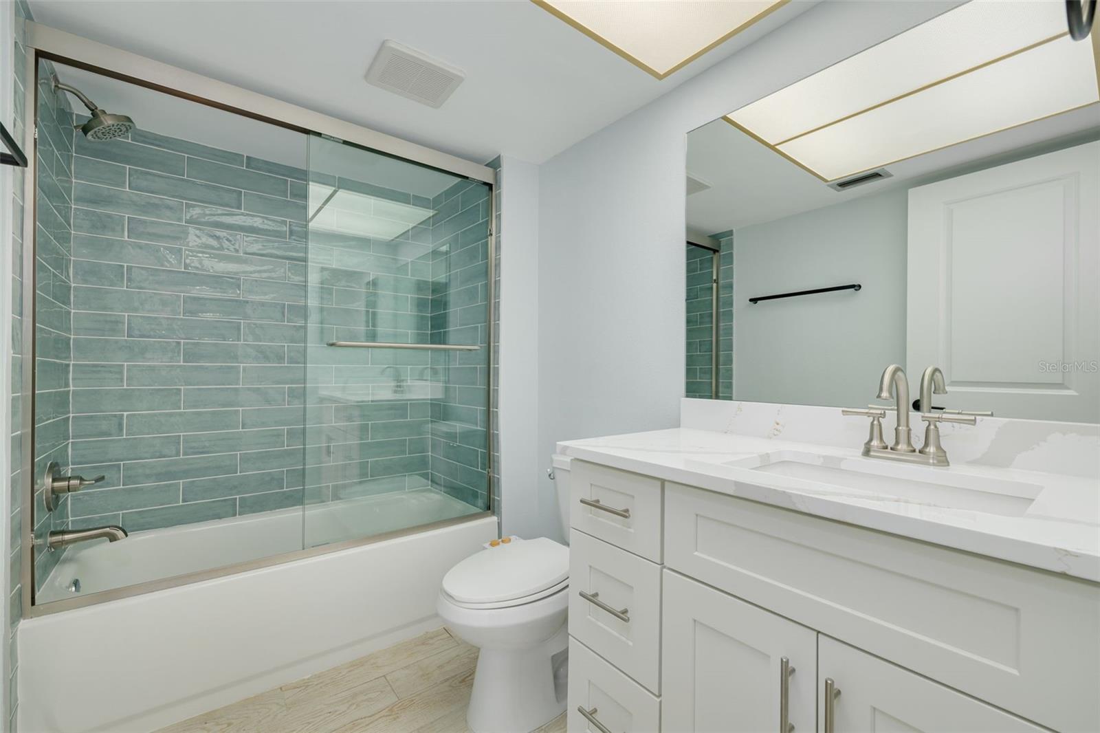 4580 OVERLOOK DR NE #187, ST PETERSBURG, FL, 33703