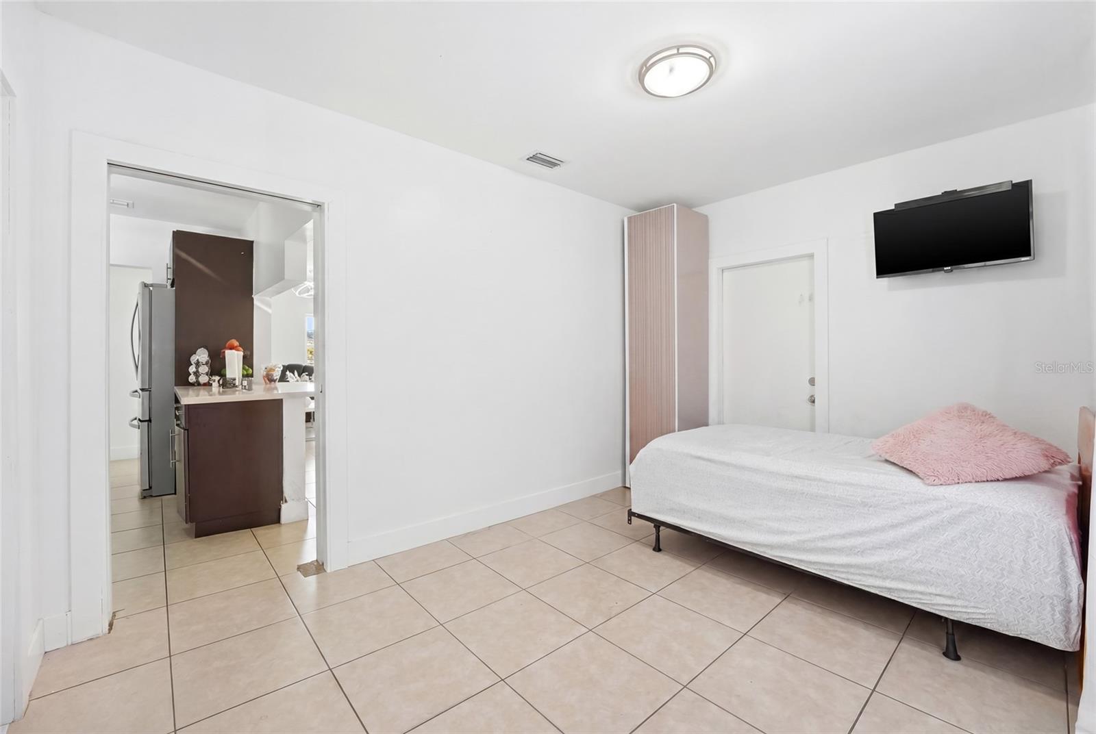 465 E 38TH ST, HIALEAH, FL, 33013