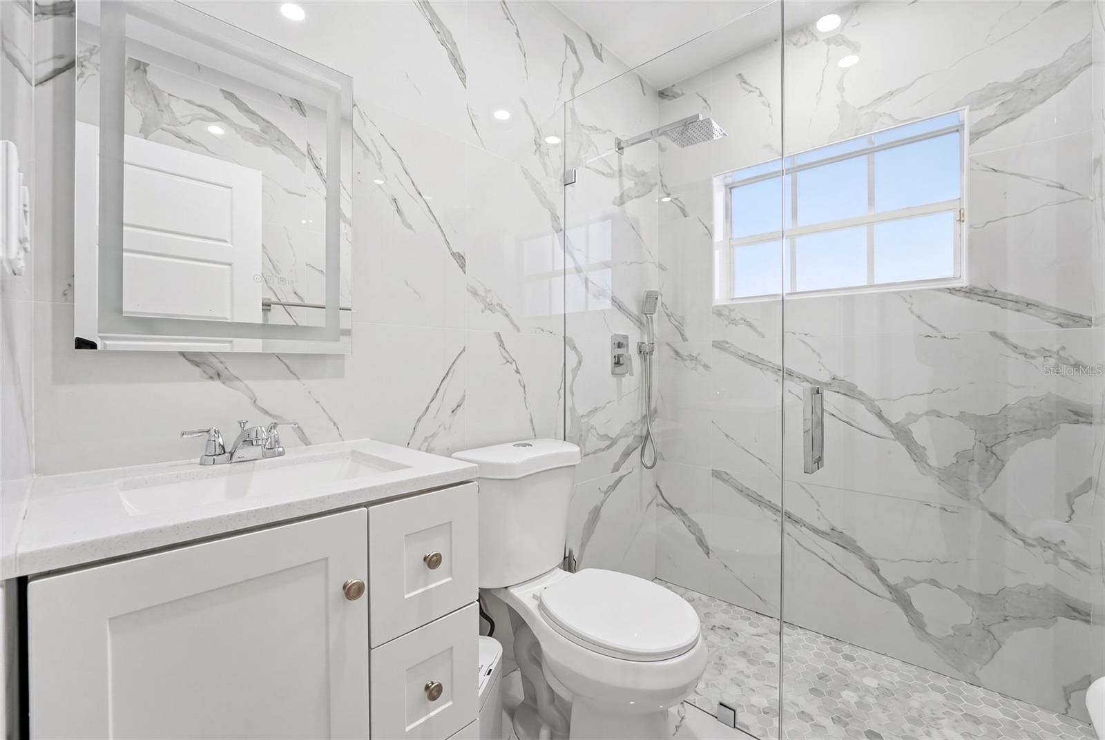 465 E 38TH ST, HIALEAH, FL, 33013