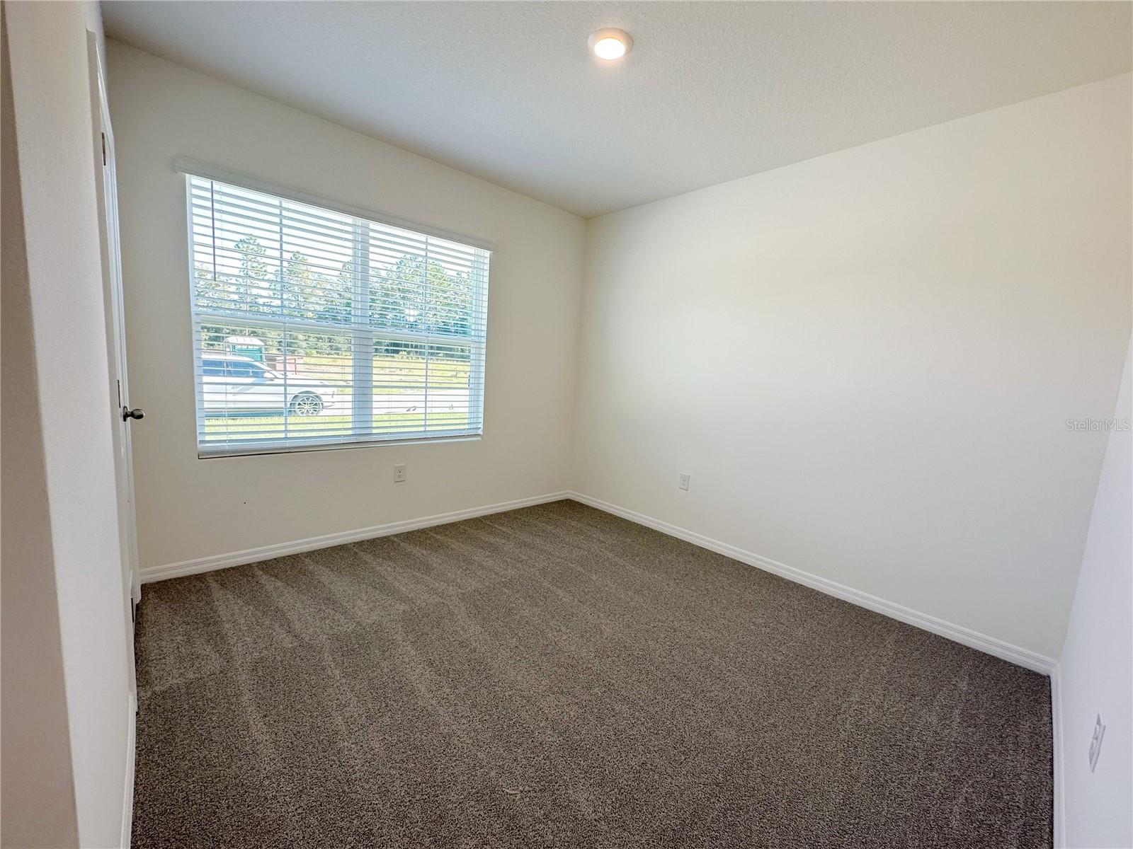 136 HICKORY COURSE LOOP, OCALA, FL, 34472