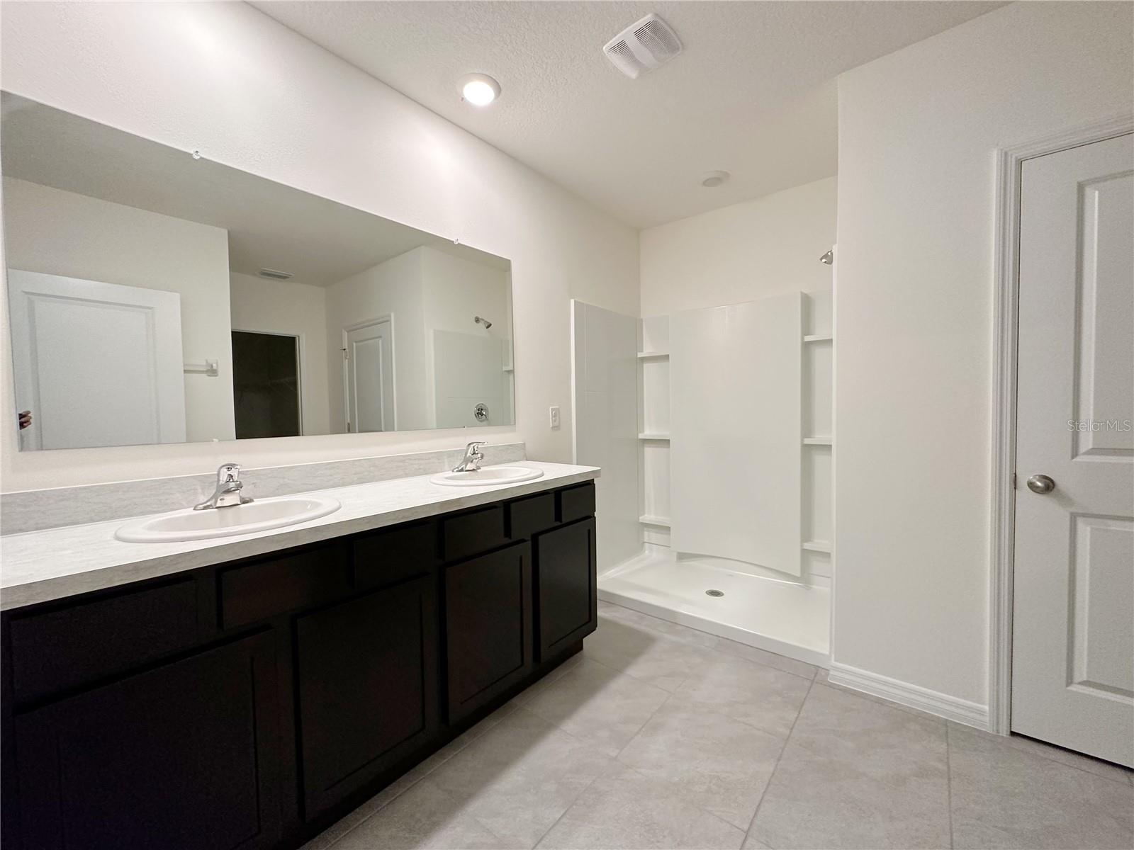 136 HICKORY COURSE LOOP, OCALA, FL, 34472