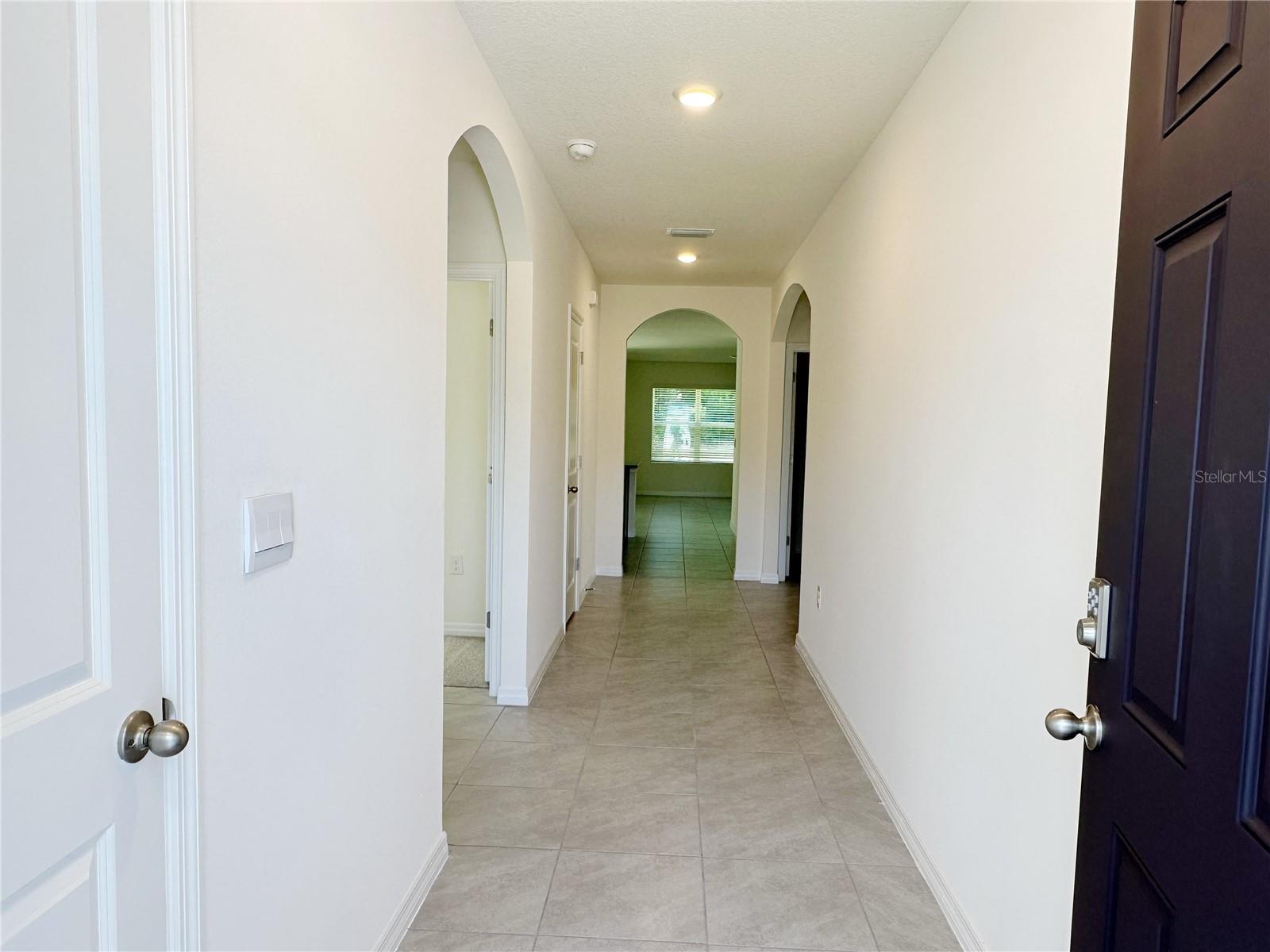 136 HICKORY COURSE LOOP, OCALA, FL, 34472