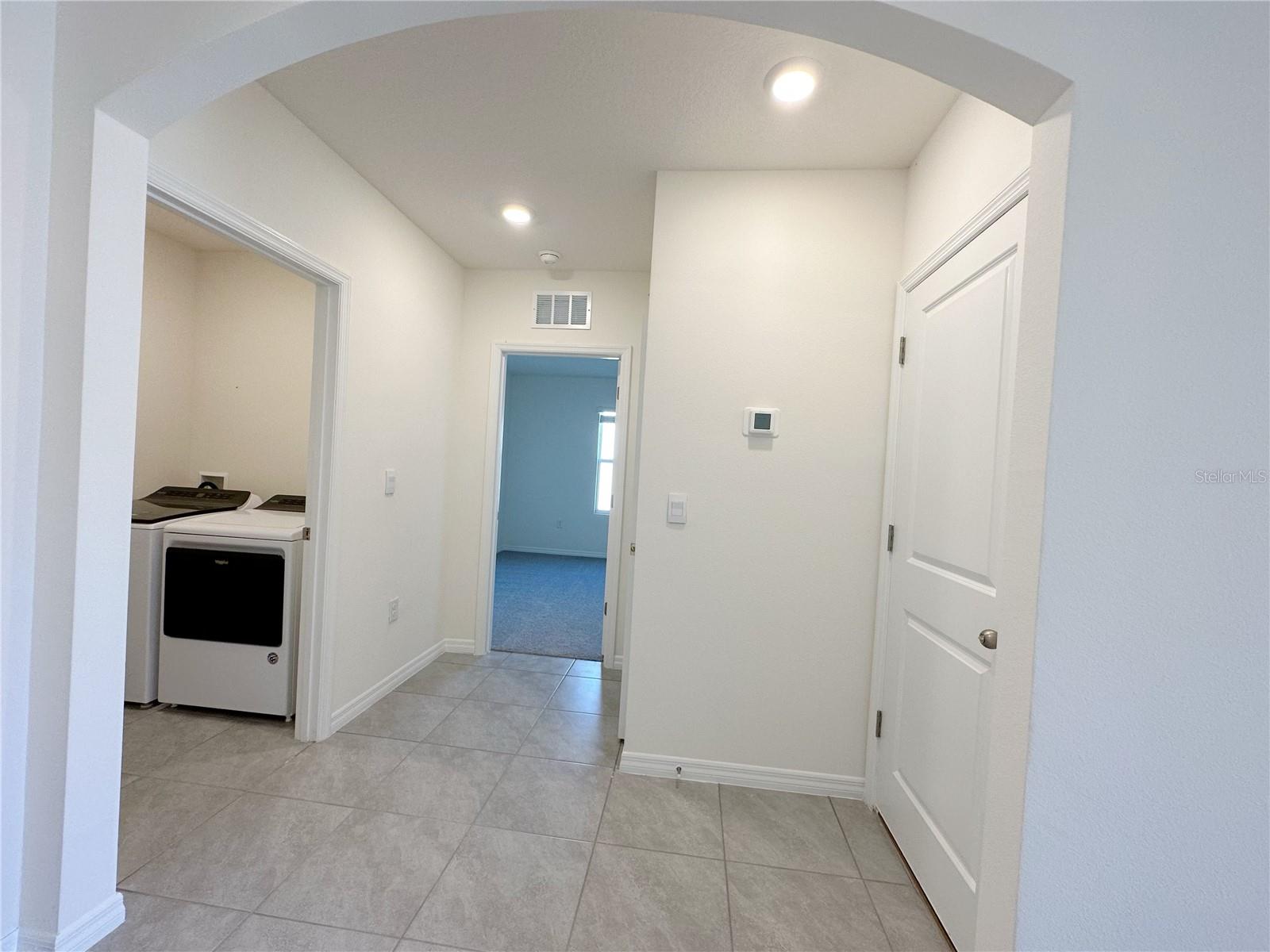 136 HICKORY COURSE LOOP, OCALA, FL, 34472