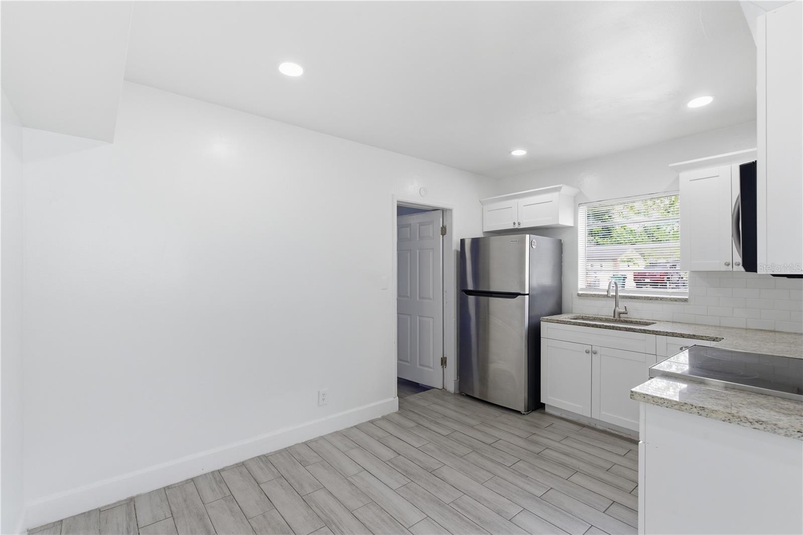 317 E HYDRANGIA ST, TAMPA, FL, 33612