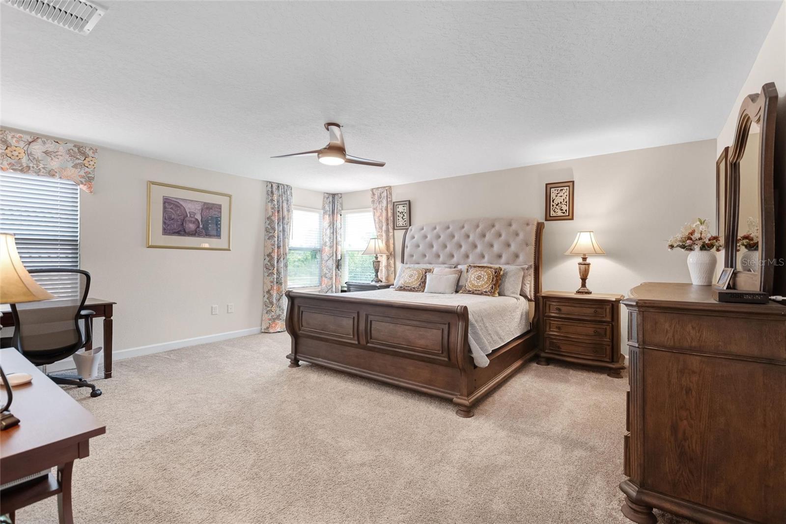1089 BLACKWOLF RUN RD, DAVENPORT, FL, 33896