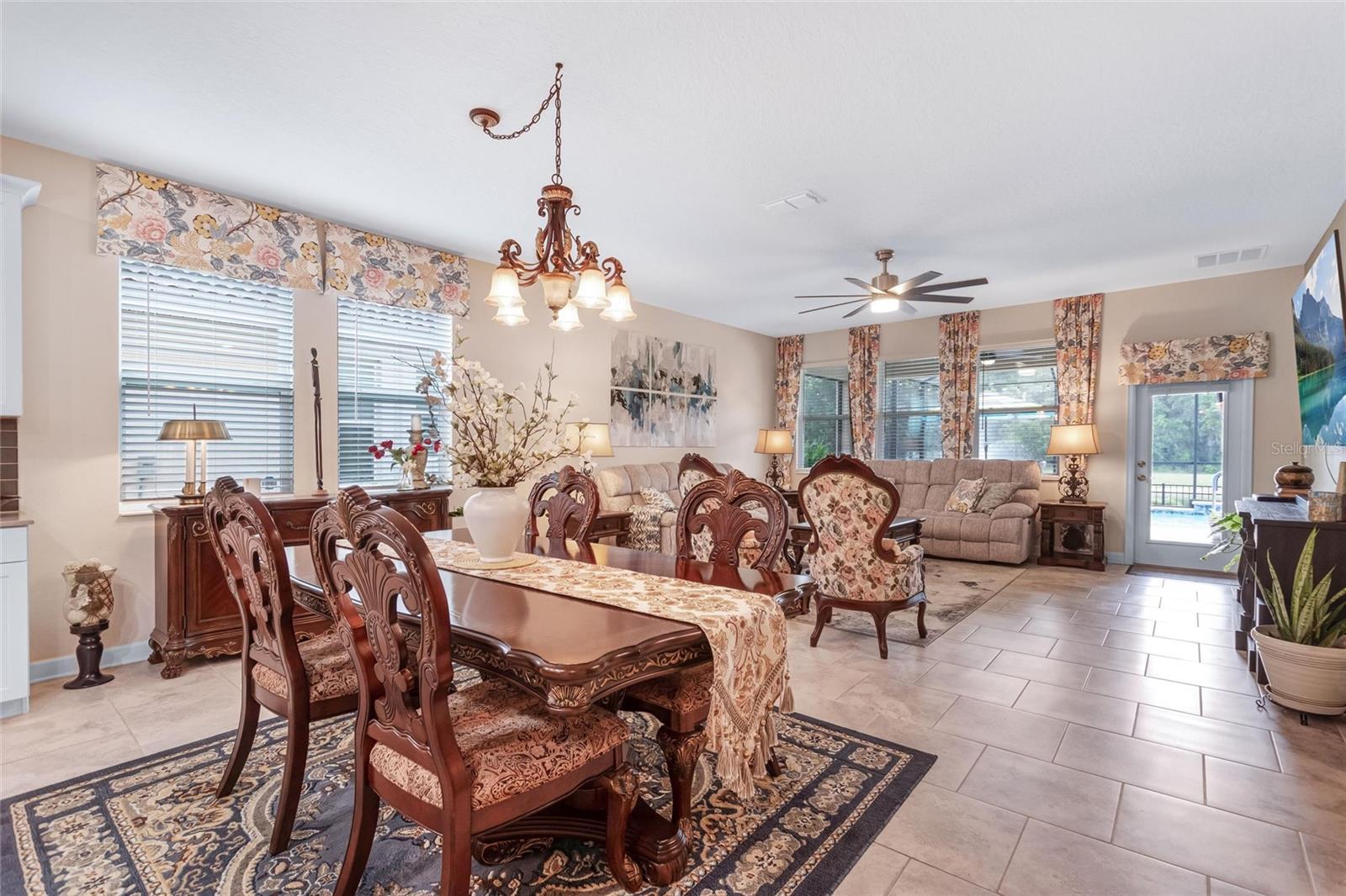 1089 BLACKWOLF RUN RD, DAVENPORT, FL, 33896