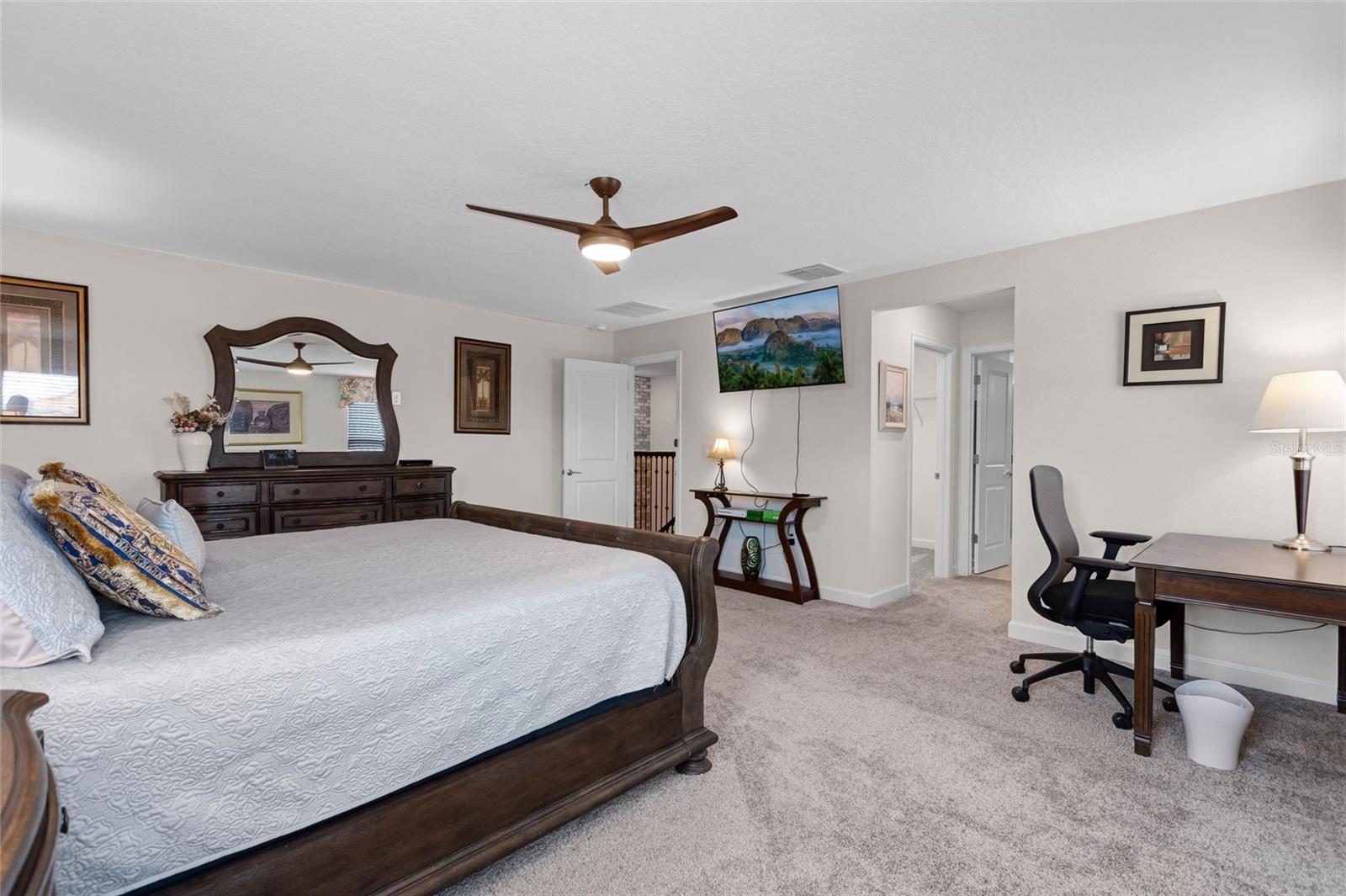 1089 BLACKWOLF RUN RD, DAVENPORT, FL, 33896