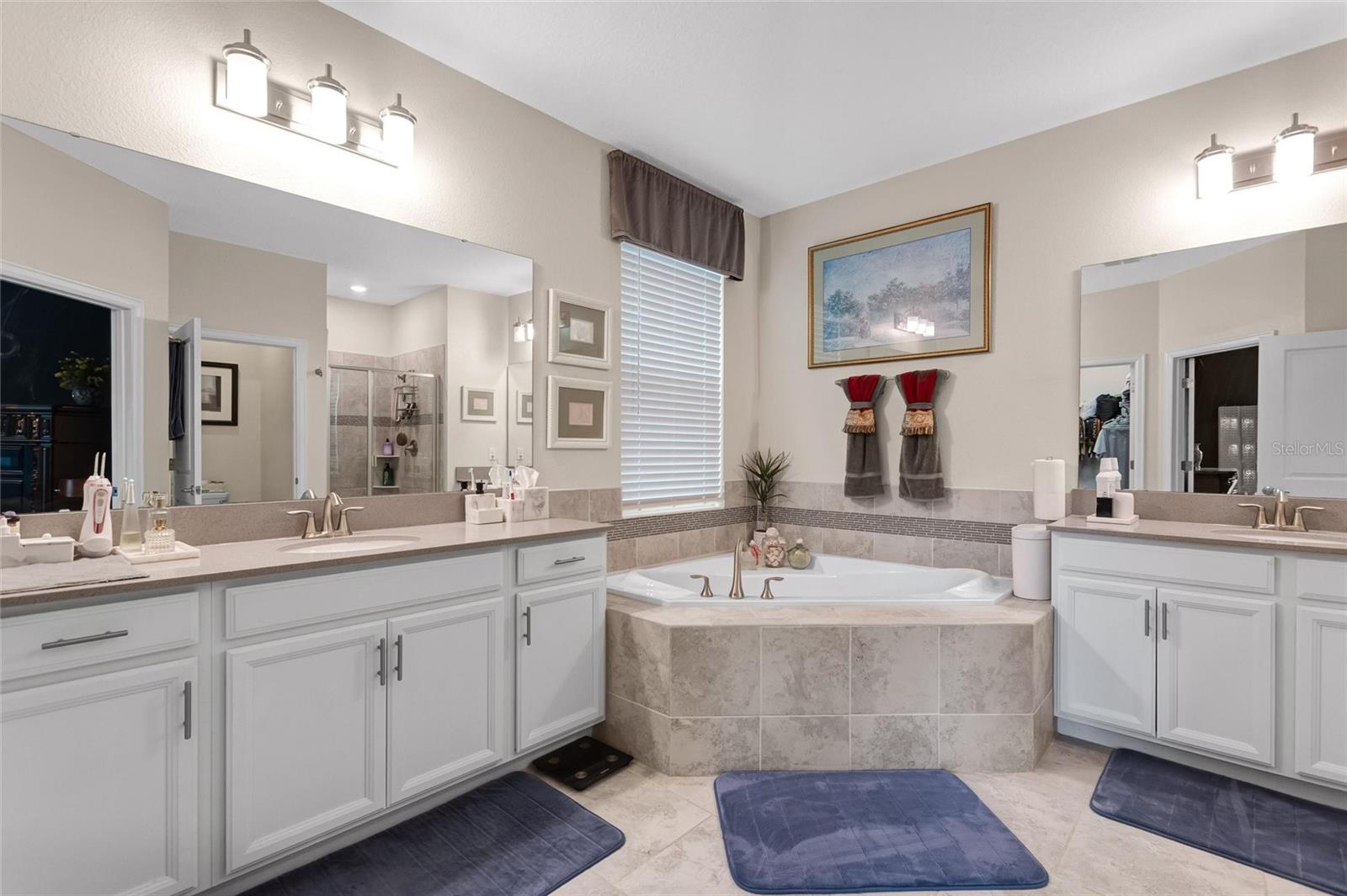 1089 BLACKWOLF RUN RD, DAVENPORT, FL, 33896
