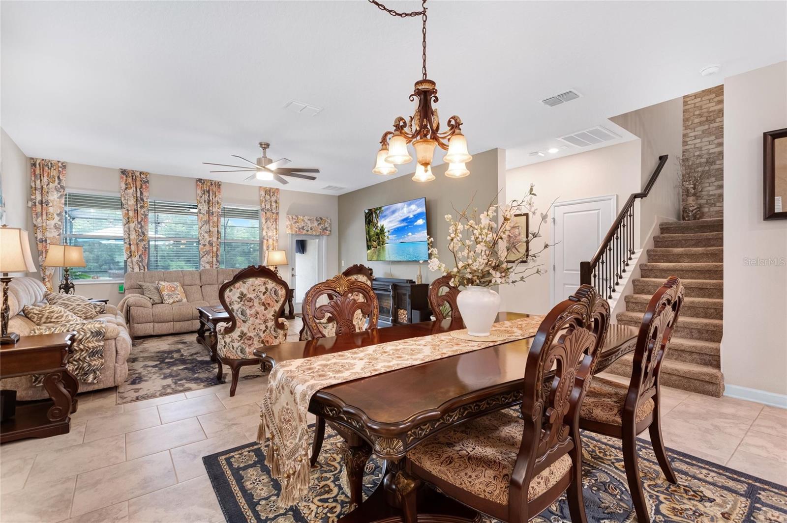 1089 BLACKWOLF RUN RD, DAVENPORT, FL, 33896