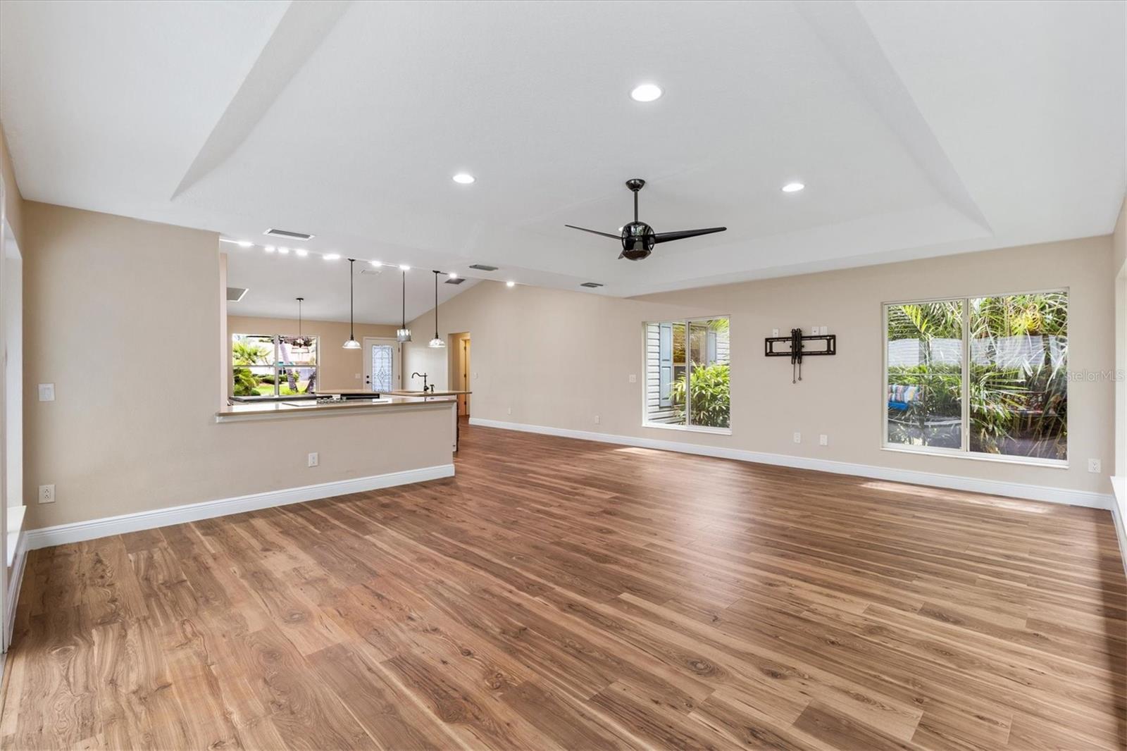 17960 SE 92ND AMORY AVE, THE VILLAGES, FL, 32162