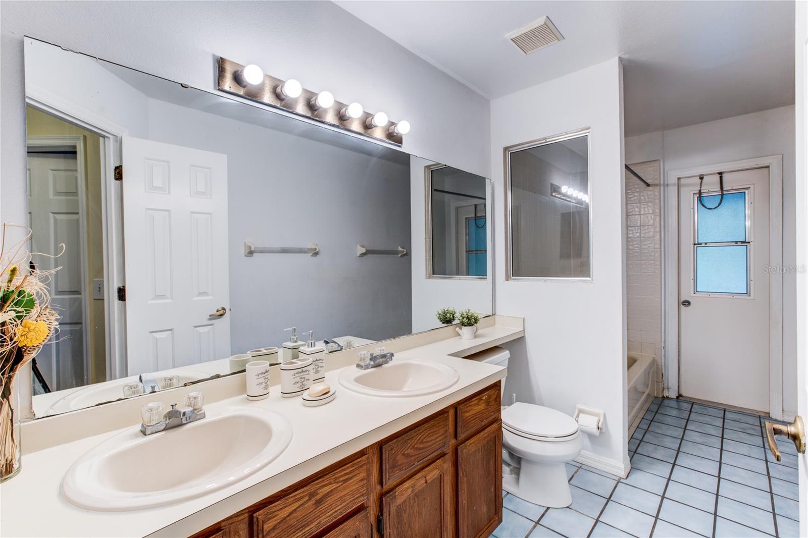 1022 SILCOX BRANCH CIR, OVIEDO, FL, 32765