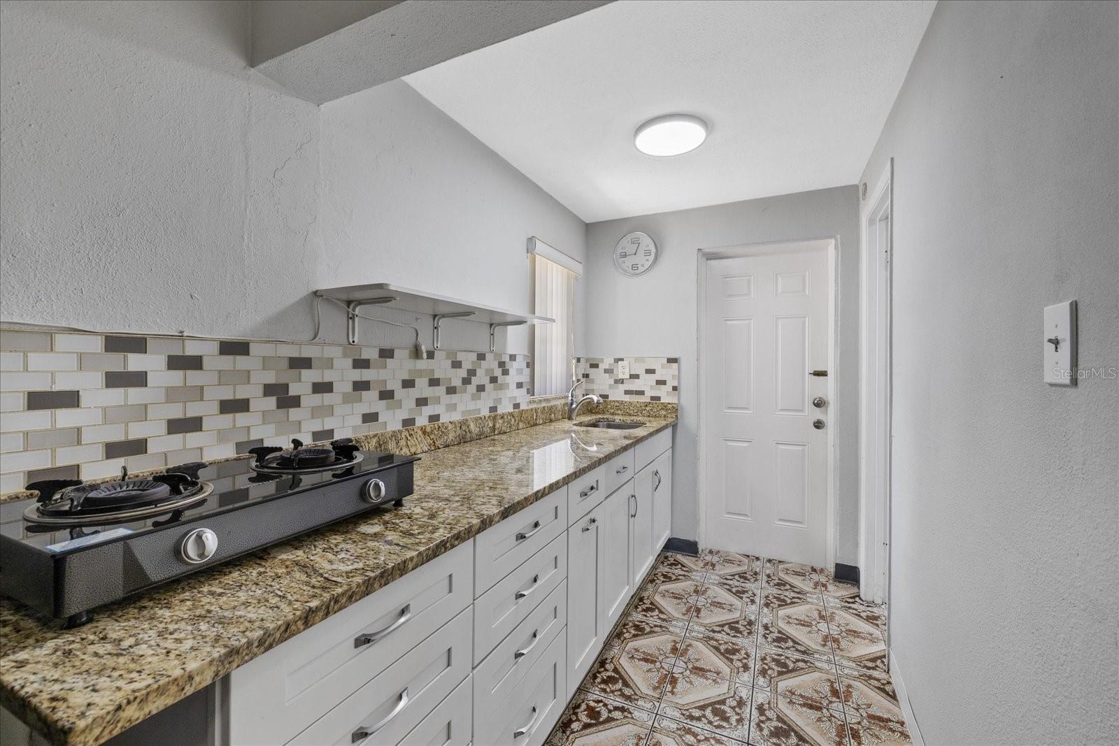 3322 W KATHLEEN ST, TAMPA, FL, 33607
