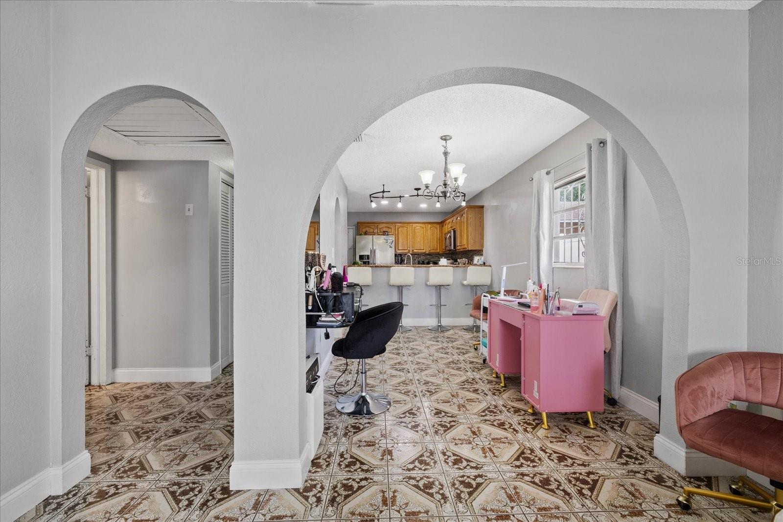 3322 W KATHLEEN ST, TAMPA, FL, 33607