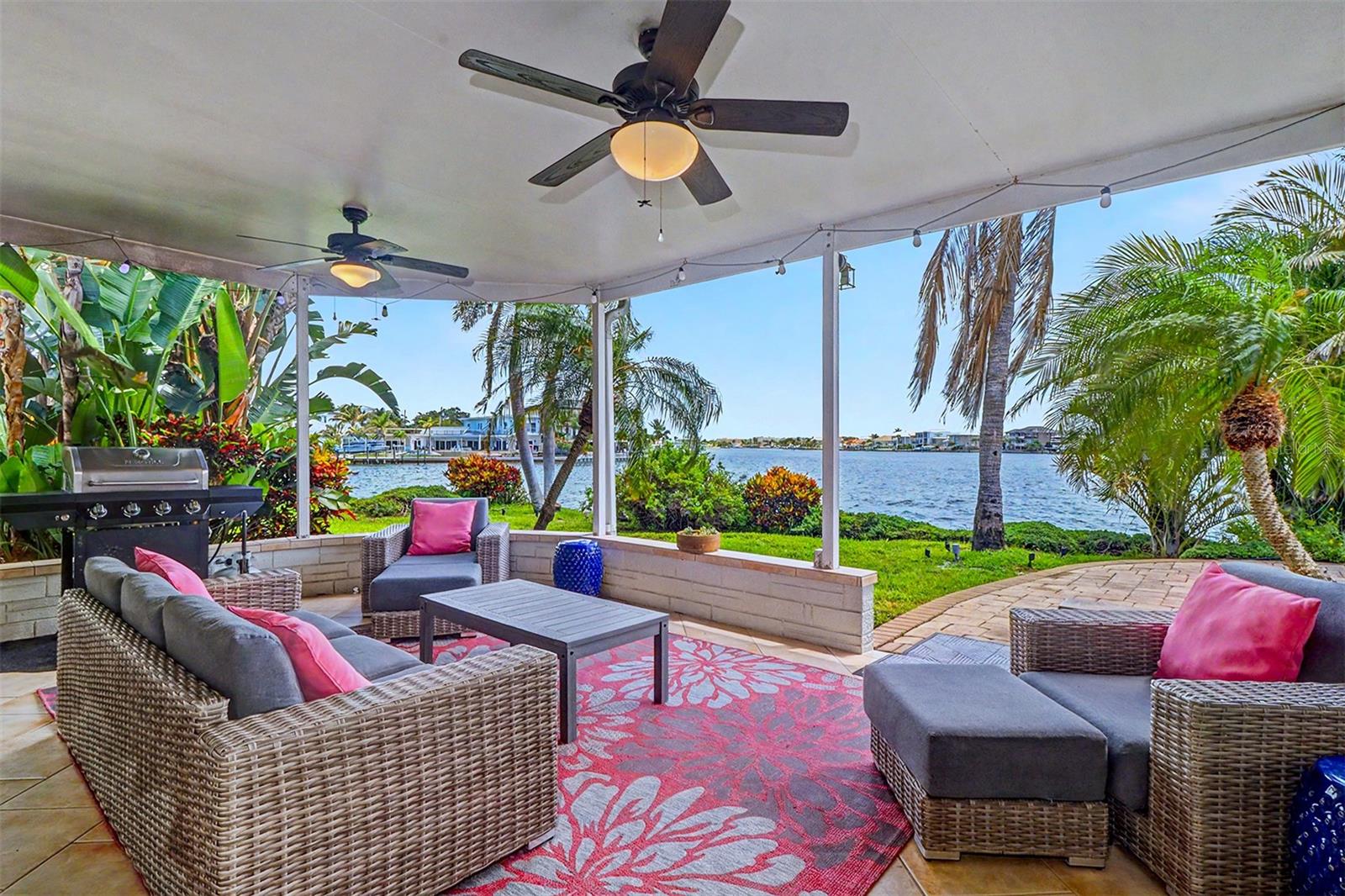 495 HARBOR DR S, INDIAN ROCKS BEACH, FL, 33785