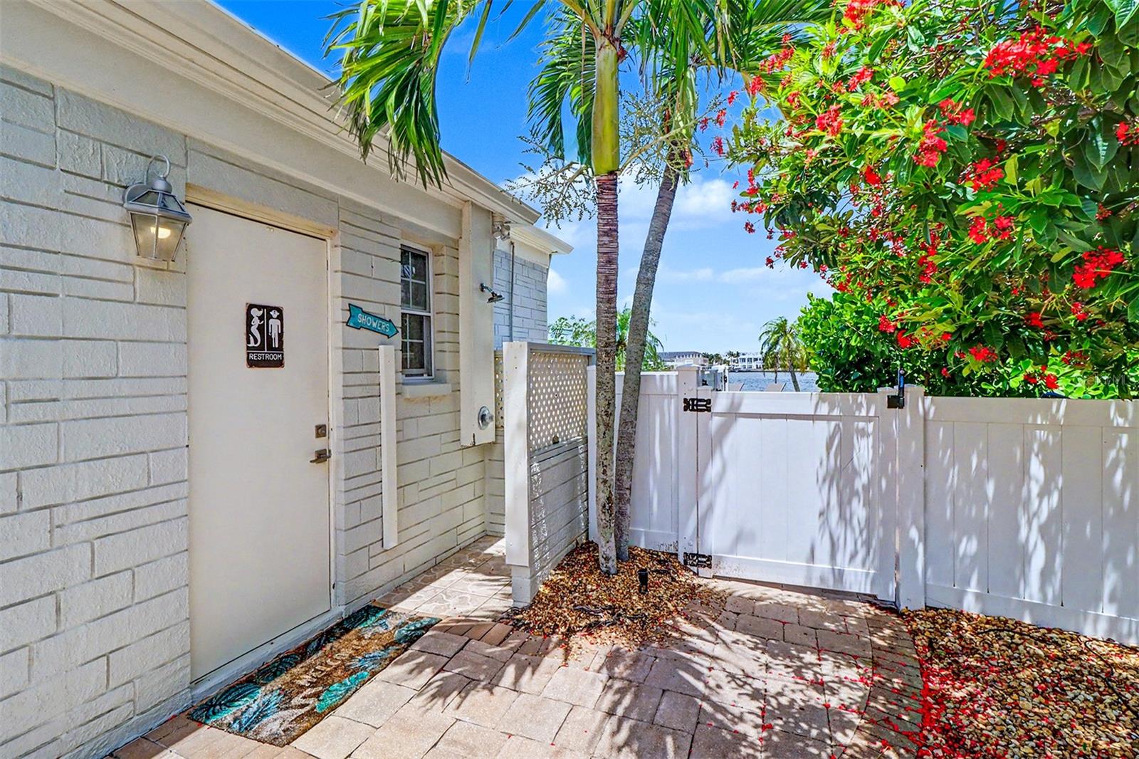 495 HARBOR DR S, INDIAN ROCKS BEACH, FL, 33785