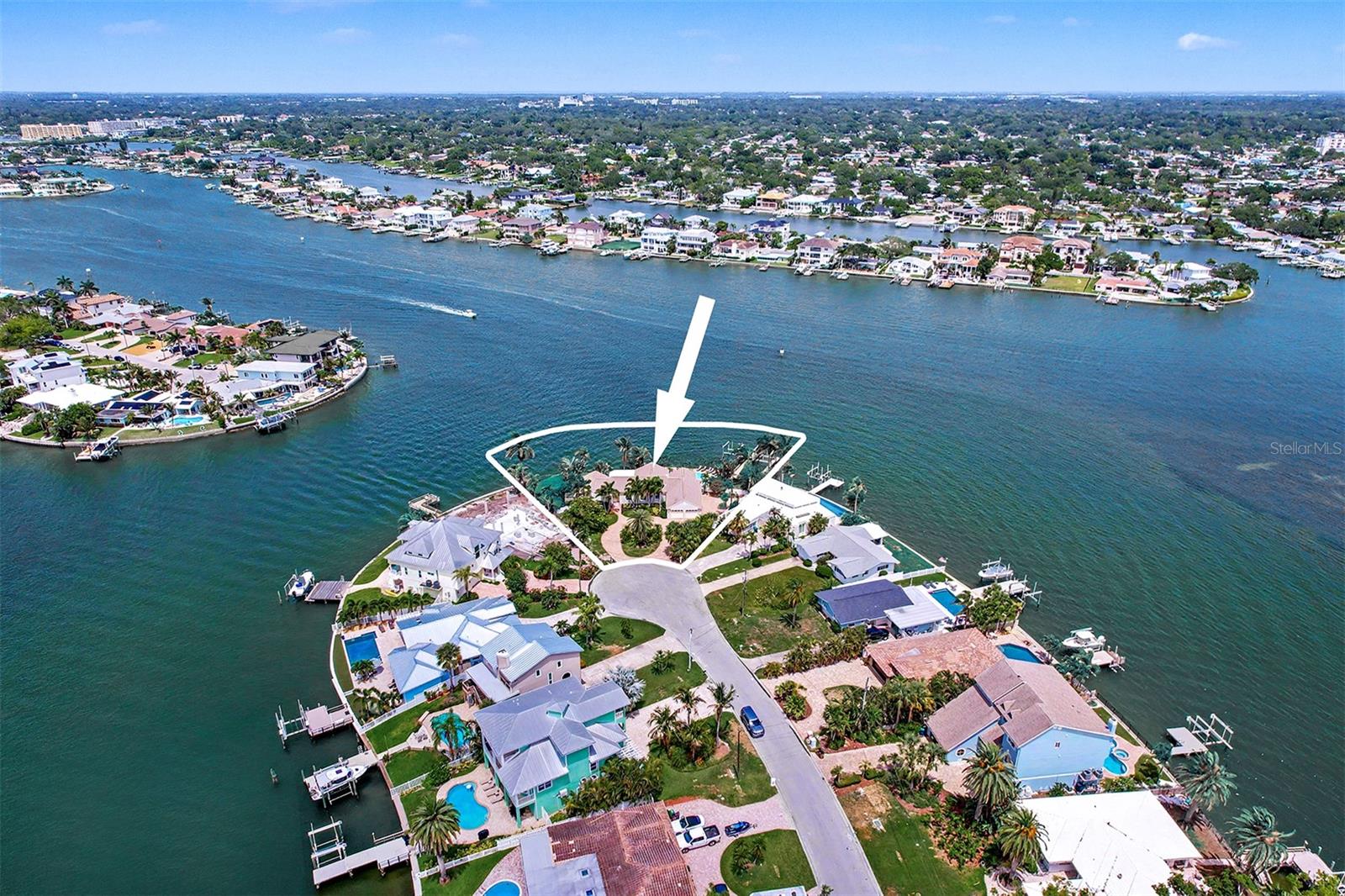 495 HARBOR DR S, INDIAN ROCKS BEACH, FL, 33785