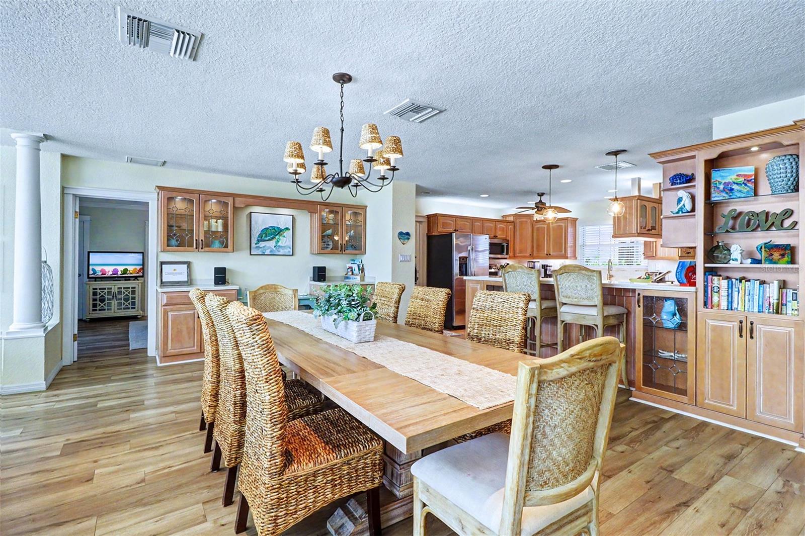 495 HARBOR DR S, INDIAN ROCKS BEACH, FL, 33785