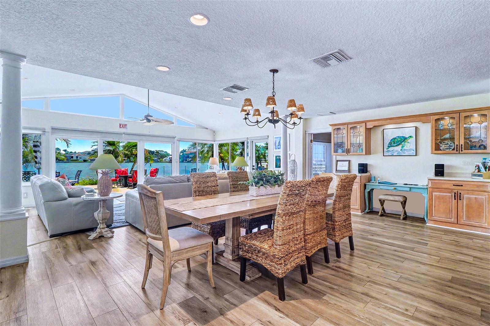 495 HARBOR DR S, INDIAN ROCKS BEACH, FL, 33785