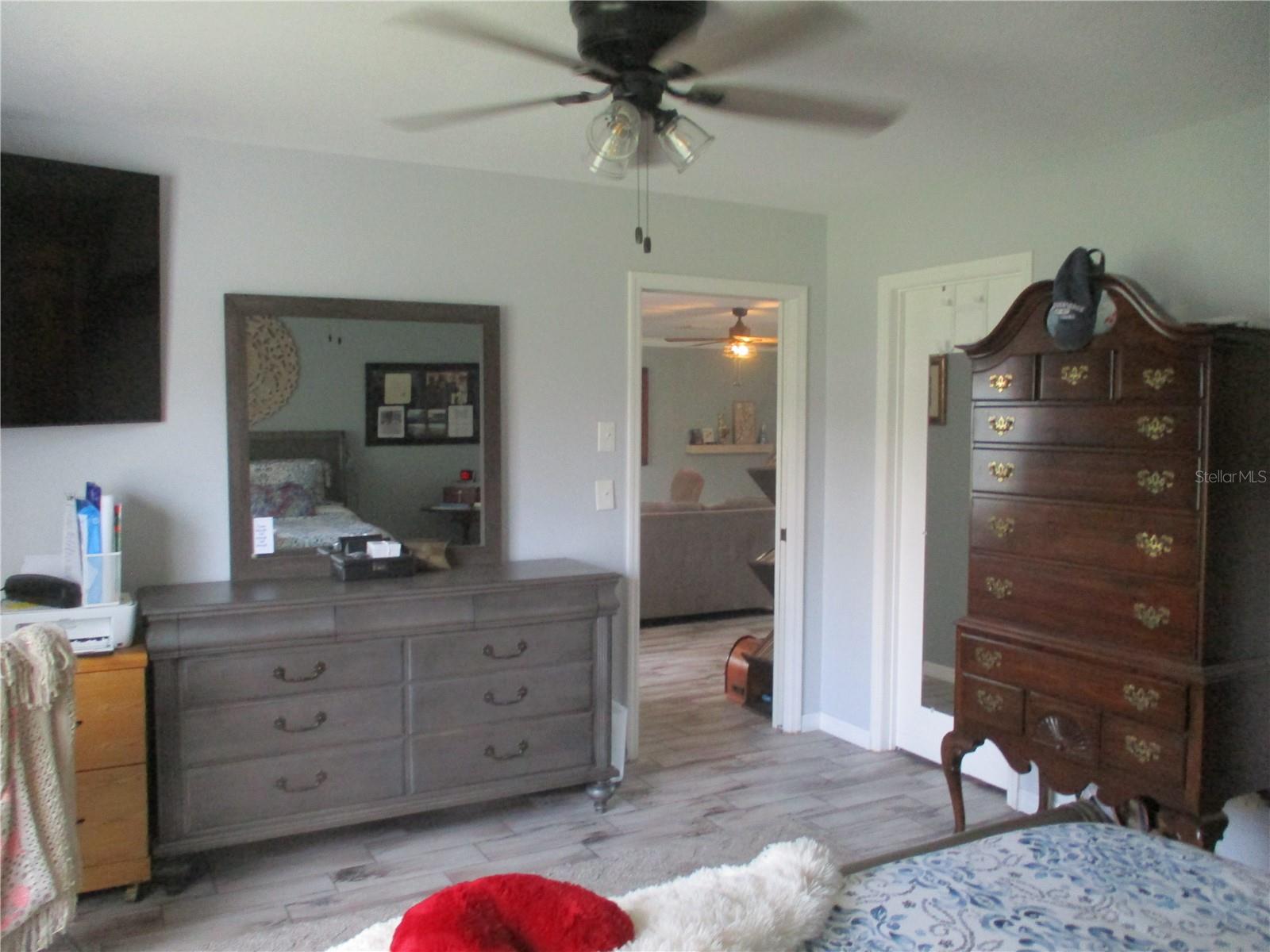 2111 N HALCYON DR, SUN CITY CENTER, FL, 33573