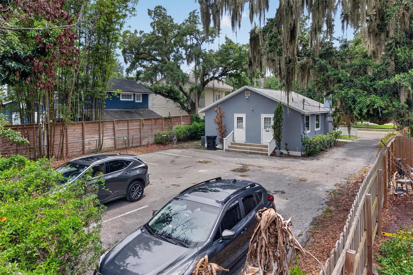 813 N FERN CREEK AVE, ORLANDO, FL, 32803