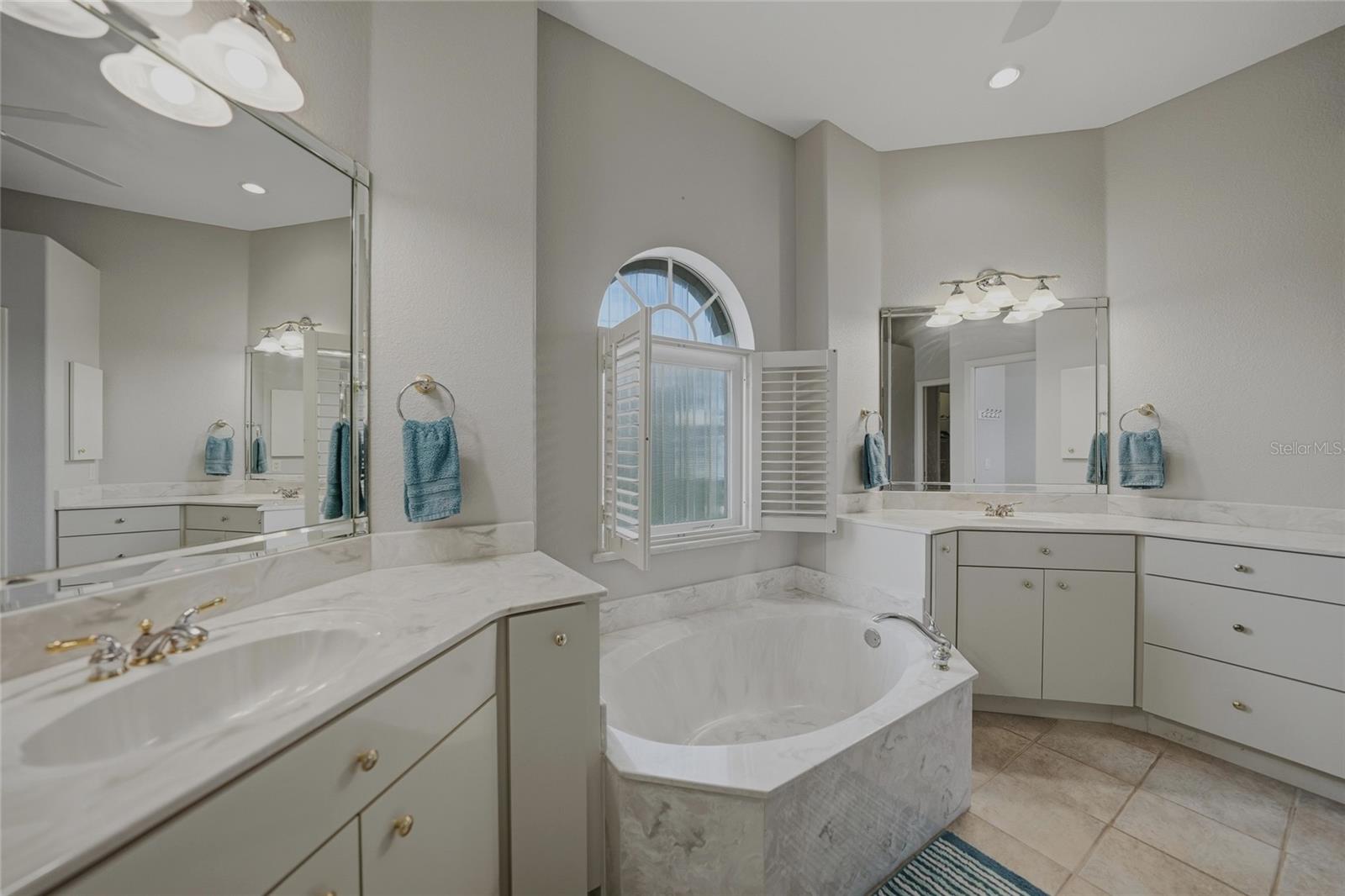 454 MACEDONIA DR, PUNTA GORDA, FL, 33950