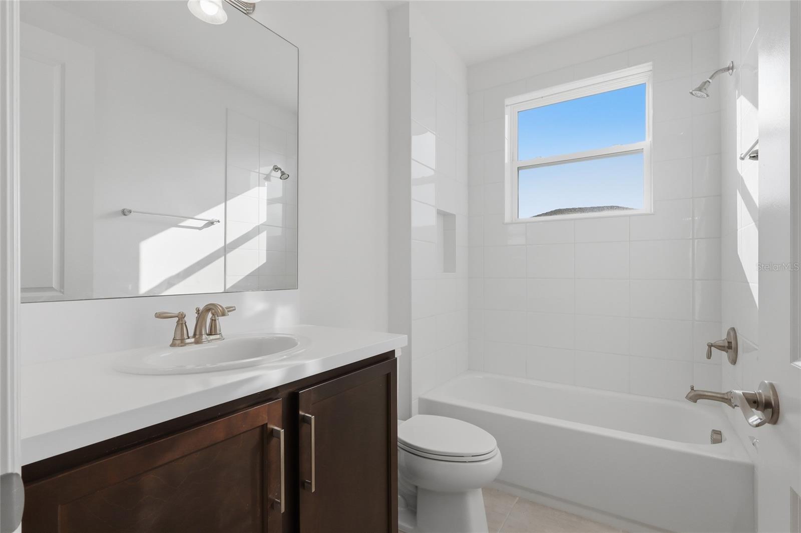 32801 TREE OF LIFE AVE, WESLEY CHAPEL, FL, 33543