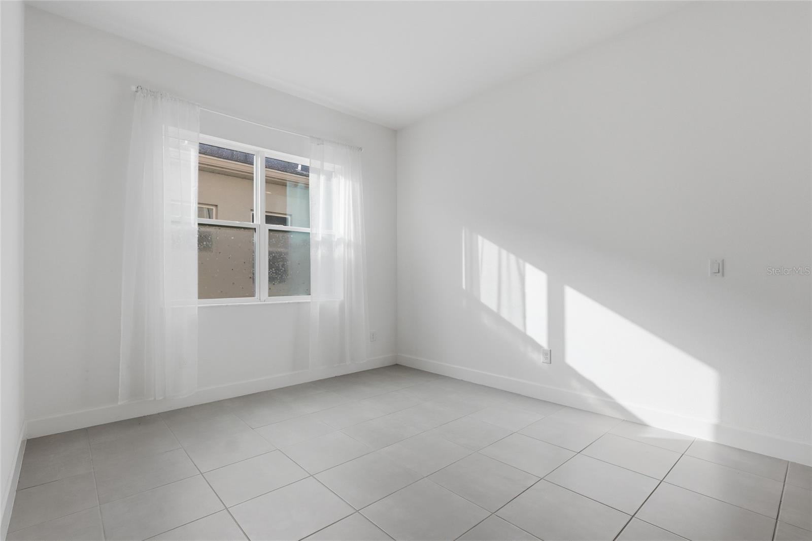 32801 TREE OF LIFE AVE, WESLEY CHAPEL, FL, 33543