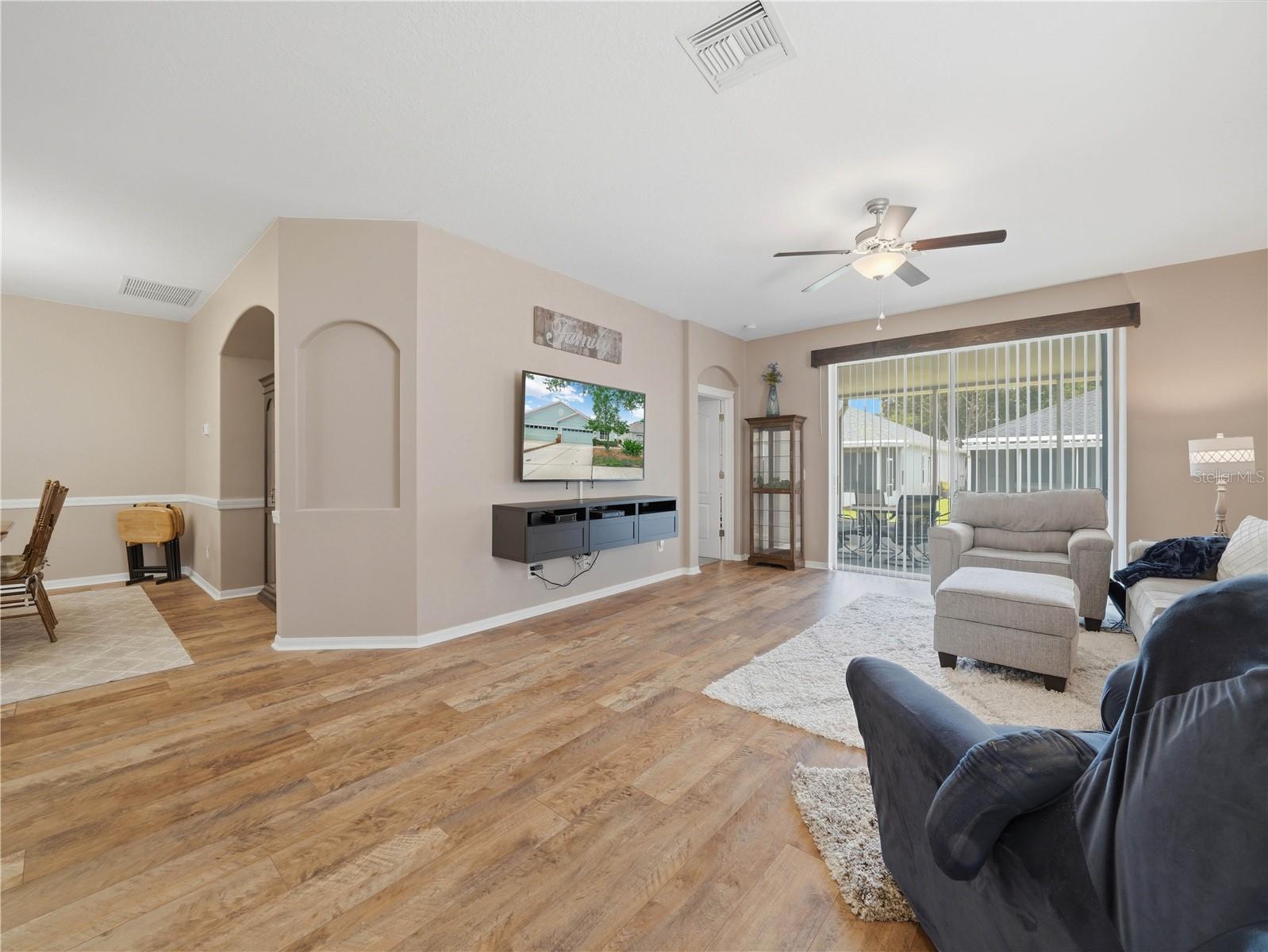6936 SURREY OAK DR, APOLLO BEACH, FL, 33572