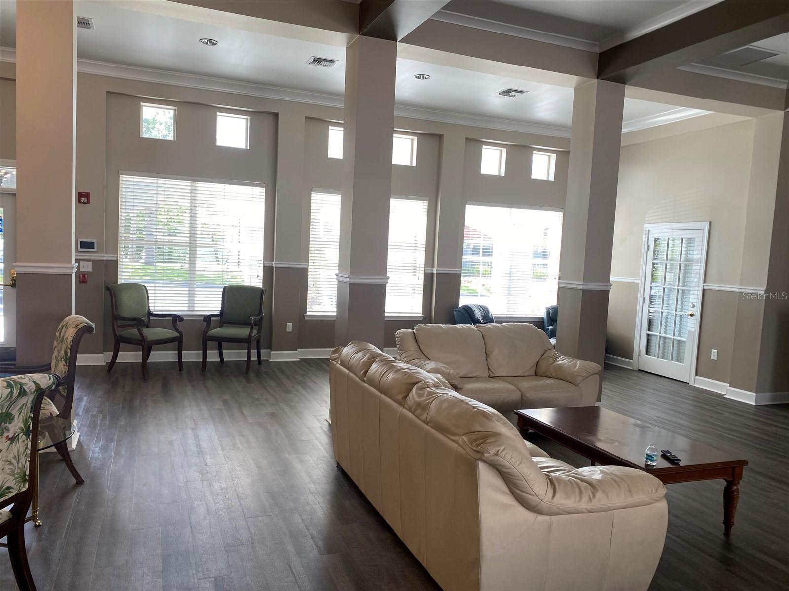 18001 RICHMOND PLACE DR #1034, TAMPA, FL, 33647