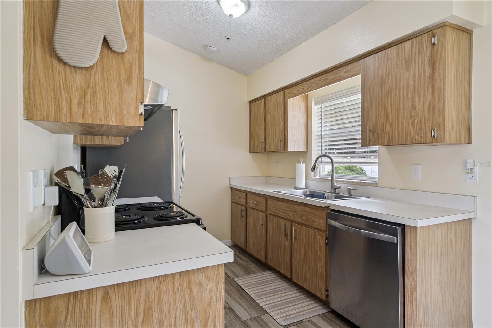 808 ORANGE BROOK DR, MINNEOLA, FL, 34715
