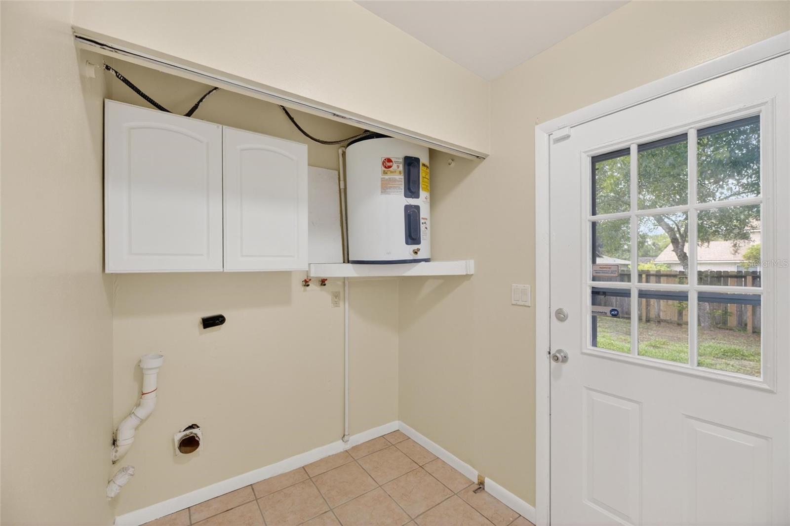 5001 WHITEWAY DR, TAMPA, FL, 33617