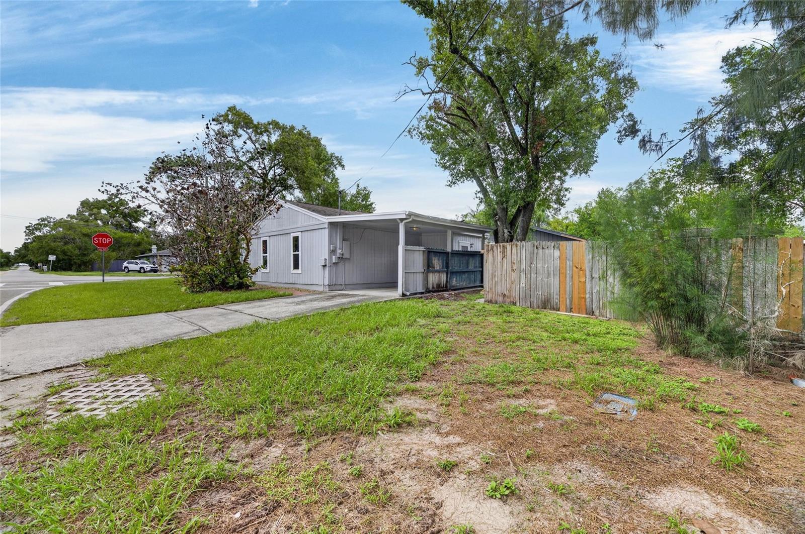 5001 WHITEWAY DR, TAMPA, FL, 33617