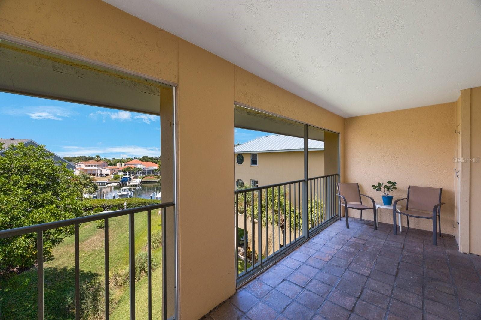 1125 PINELLAS BAYWAY S #305, ST PETERSBURG, FL, 33715
