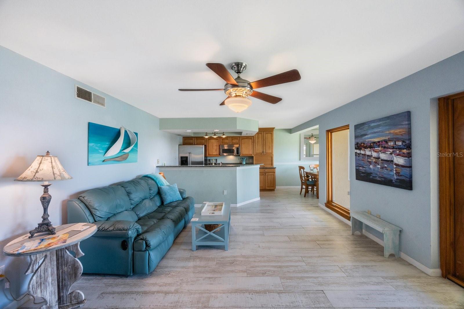 1125 PINELLAS BAYWAY S #305, ST PETERSBURG, FL, 33715