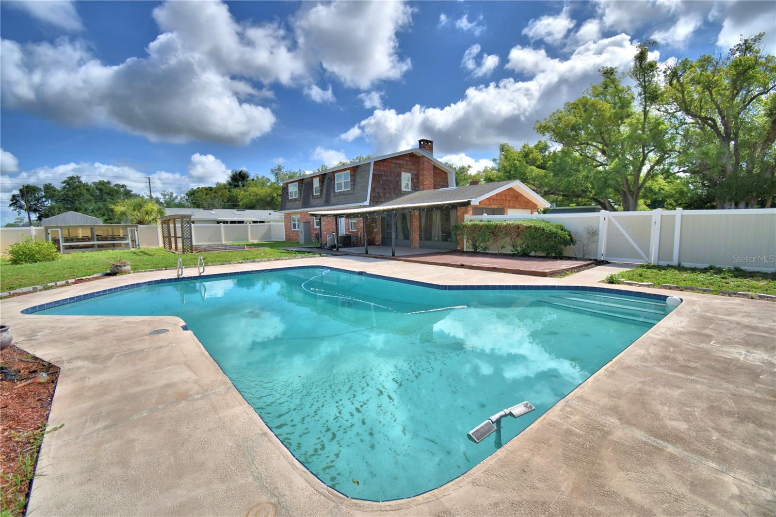 215 S ILAKEE AVE, LAKE ALFRED, FL, 33850