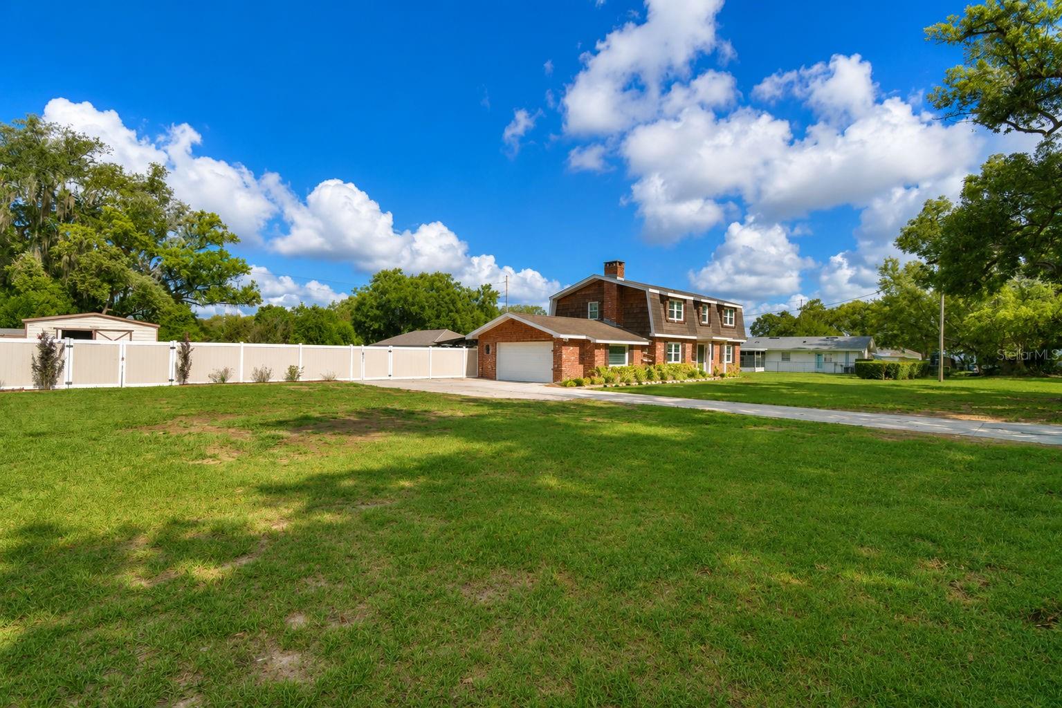 215 S ILAKEE AVE, LAKE ALFRED, FL, 33850