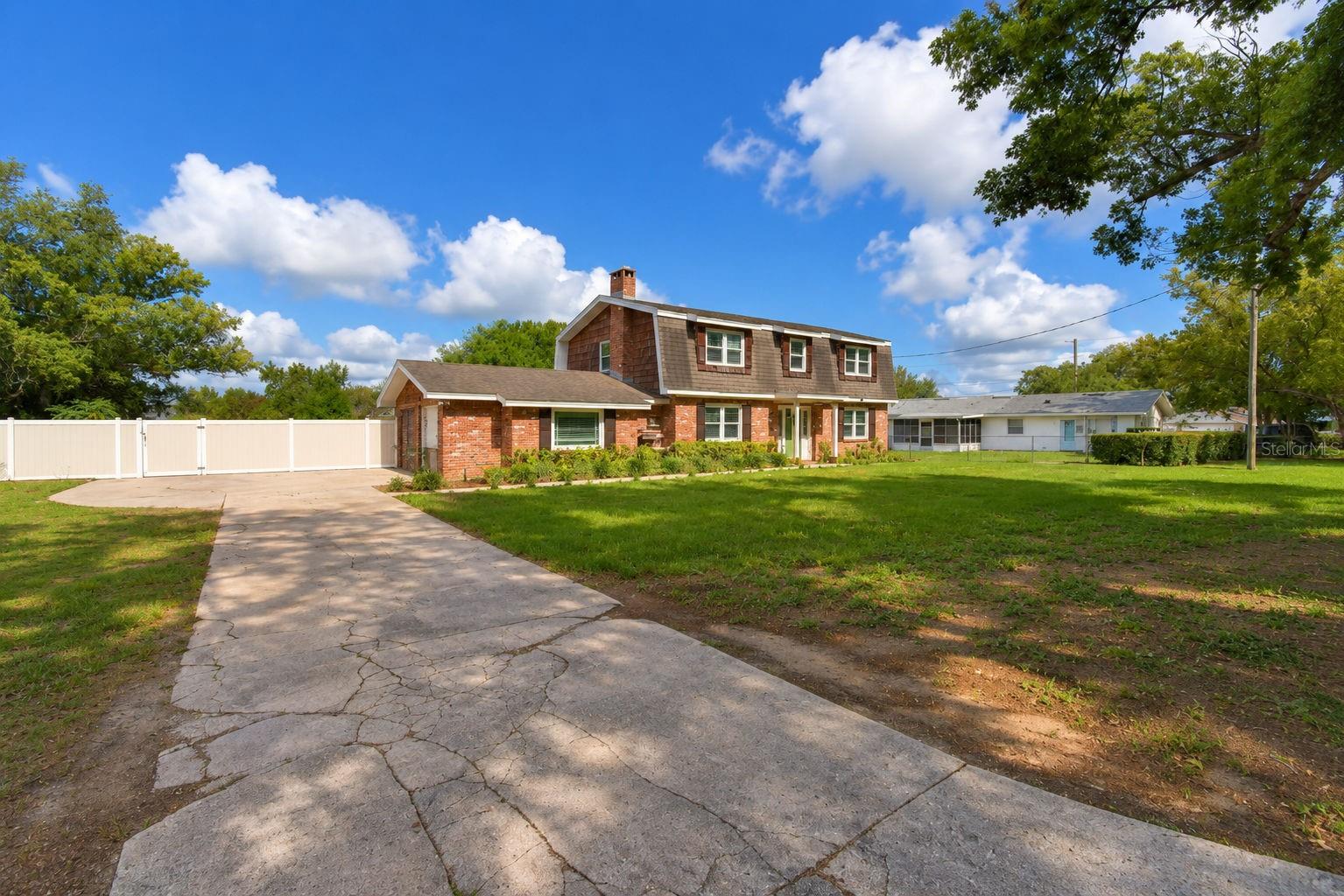 215 S ILAKEE AVE, LAKE ALFRED, FL, 33850