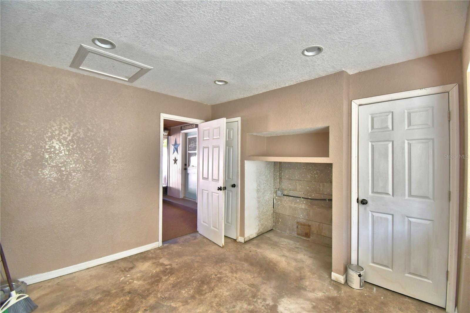 215 S ILAKEE AVE, LAKE ALFRED, FL, 33850