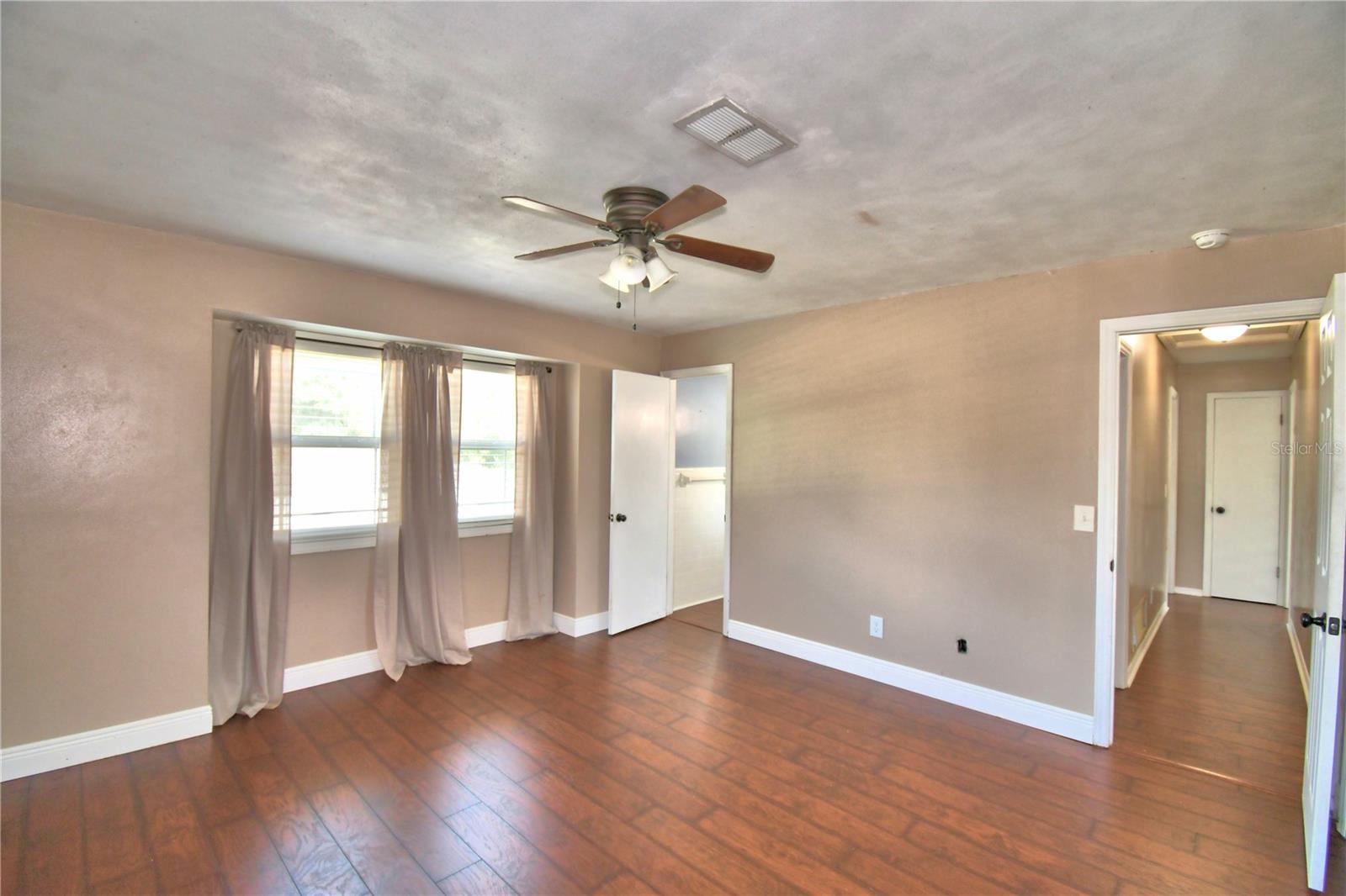 215 S ILAKEE AVE, LAKE ALFRED, FL, 33850