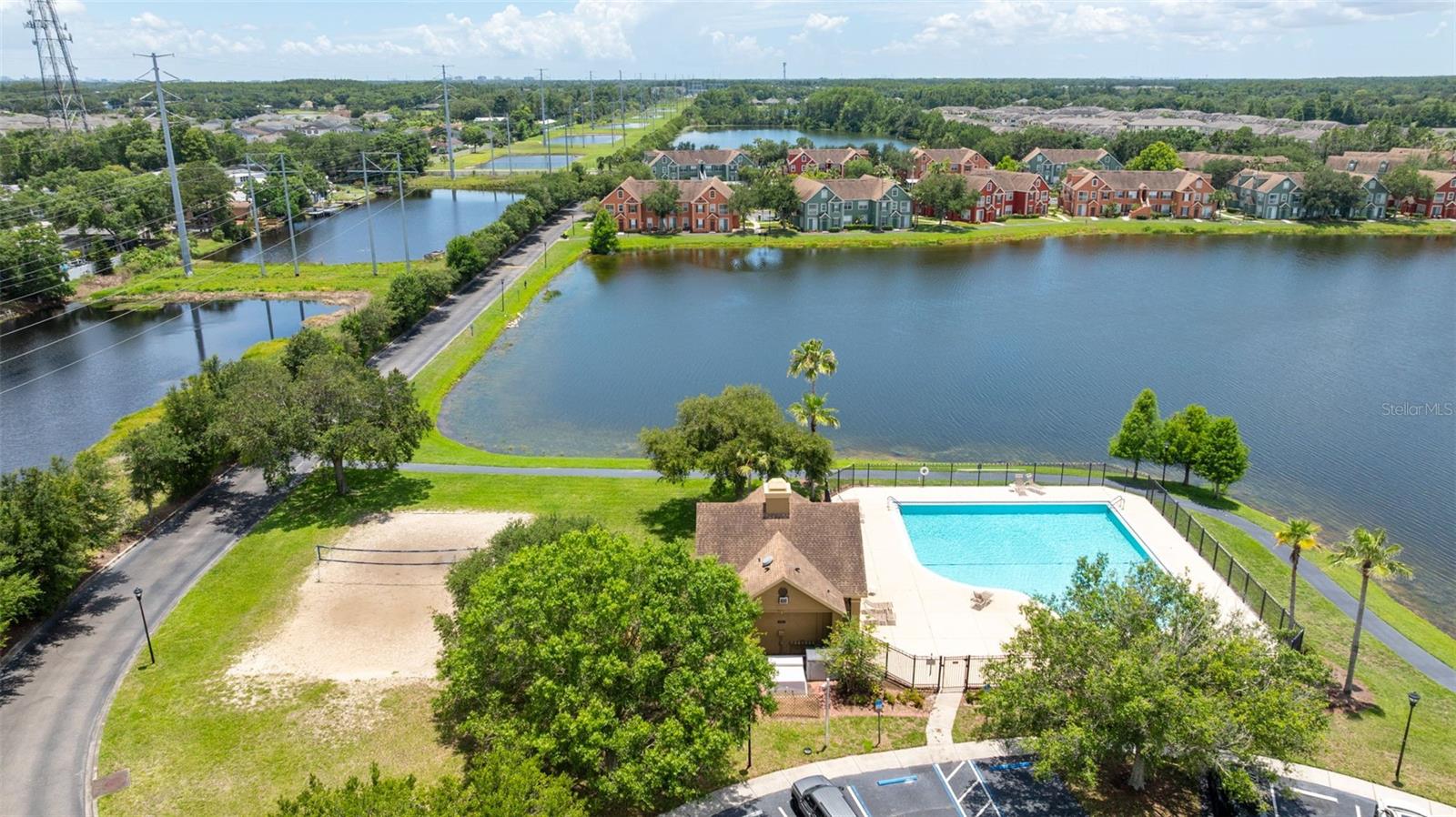 9714 LAKE CHASE ISLAND WAY, TAMPA, FL, 33626