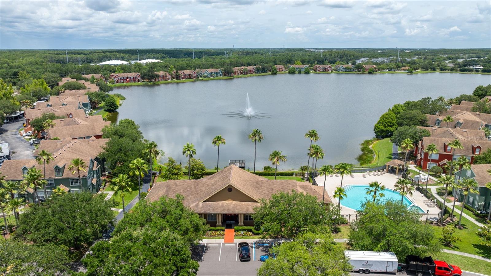 9714 LAKE CHASE ISLAND WAY, TAMPA, FL, 33626