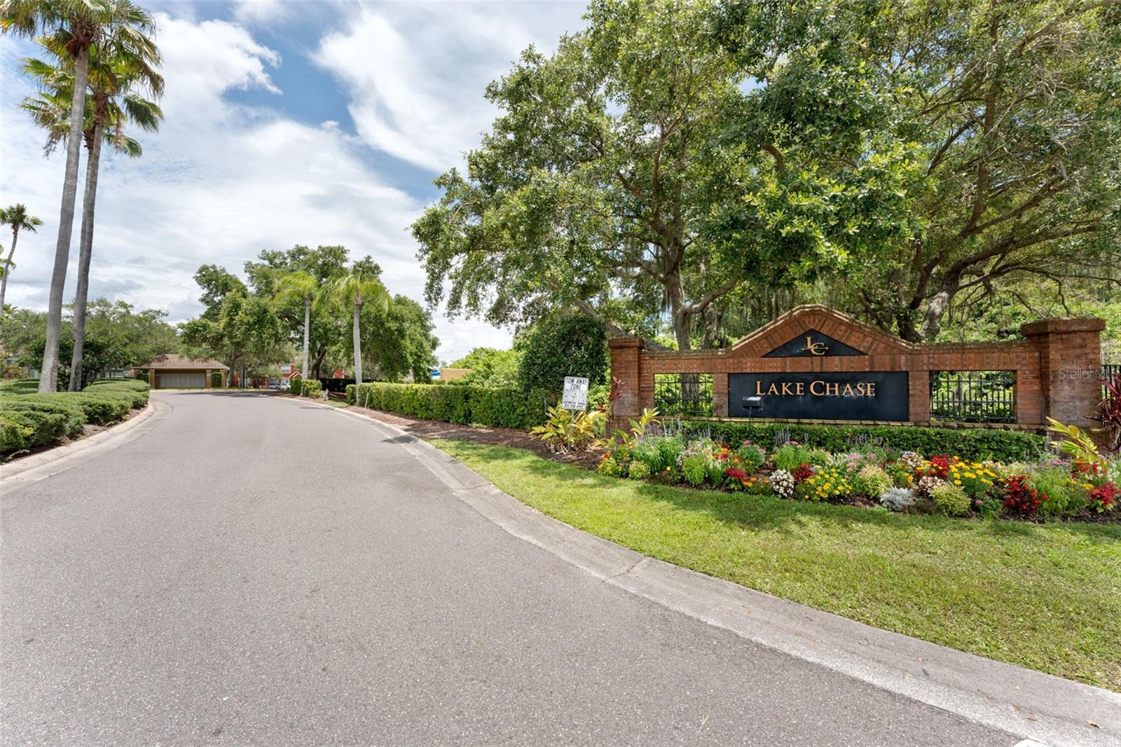 9714 LAKE CHASE ISLAND WAY, TAMPA, FL, 33626