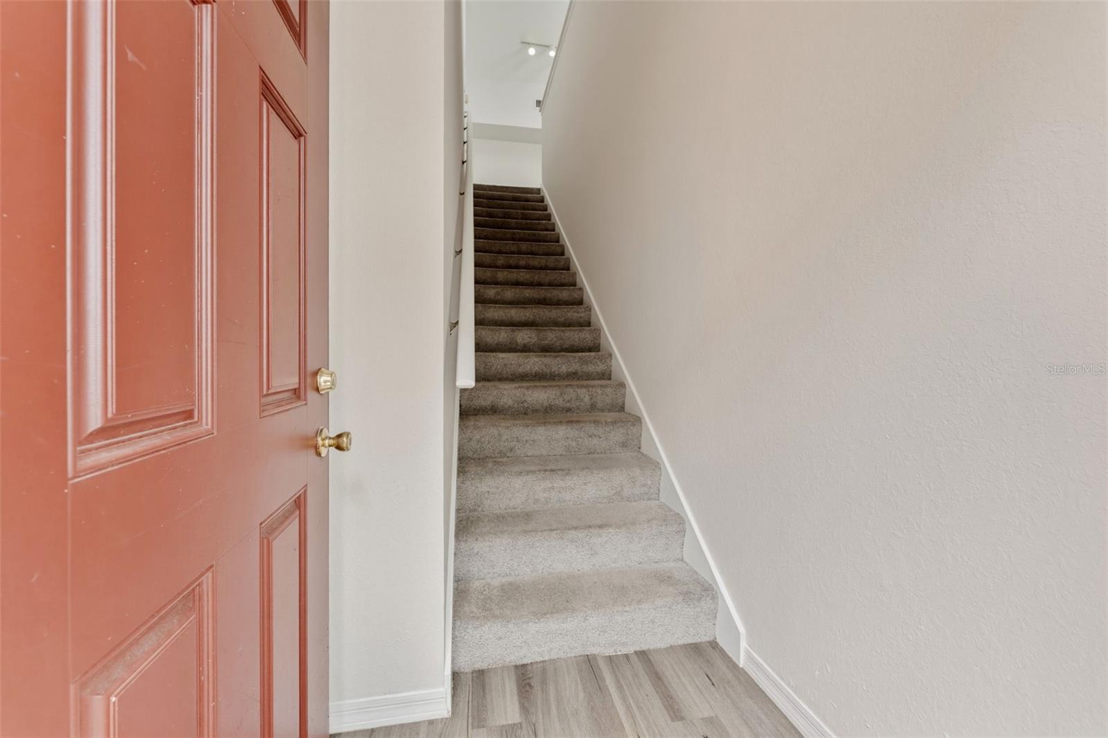 9714 LAKE CHASE ISLAND WAY, TAMPA, FL, 33626