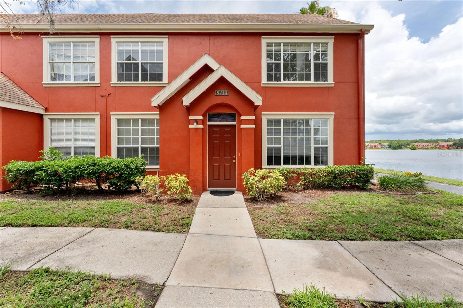 9714 LAKE CHASE ISLAND WAY, TAMPA, FL, 33626