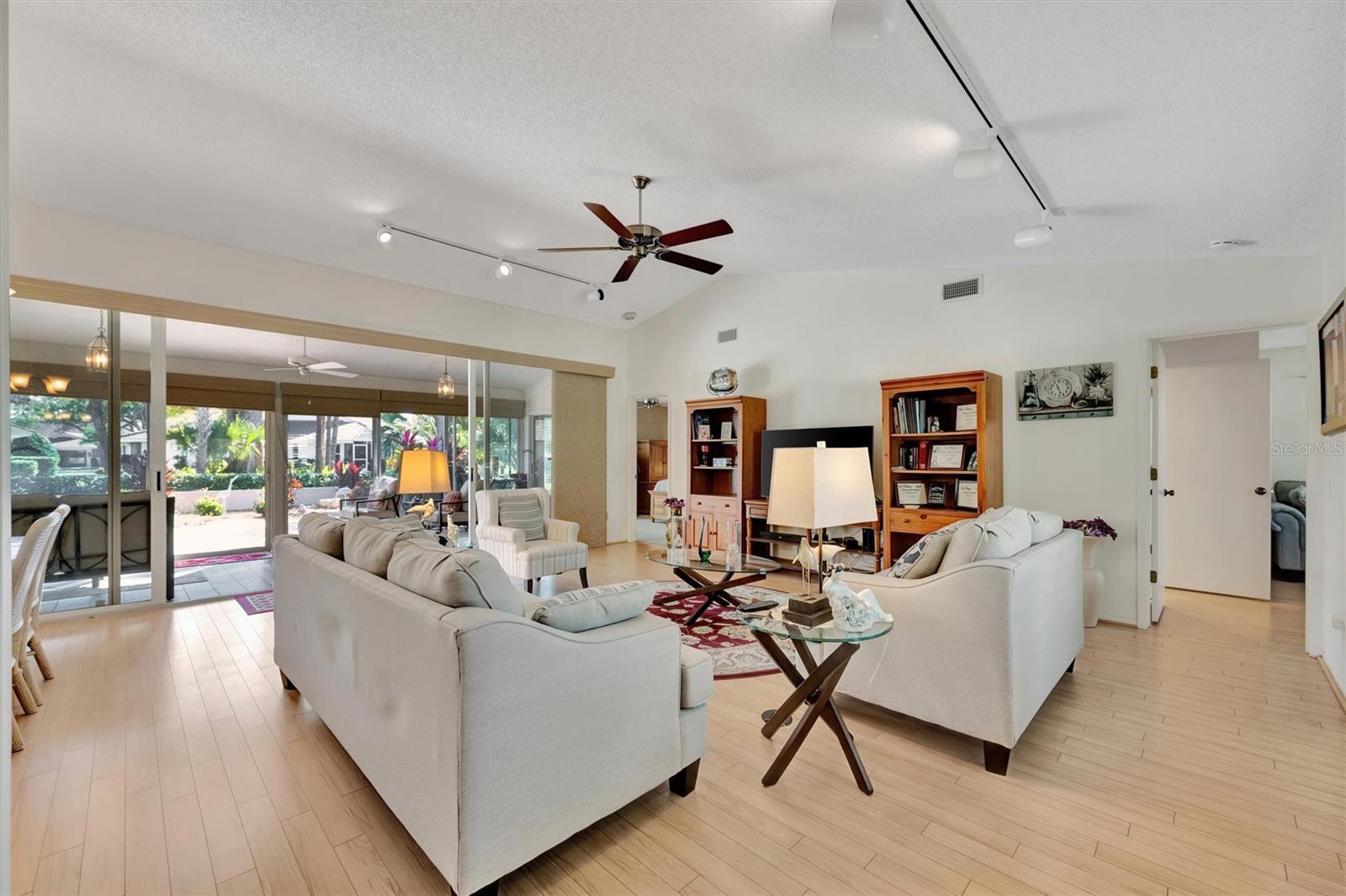 GARDEN LAKES VILLAGE SEC 3, BRADENTON, FL, 34203